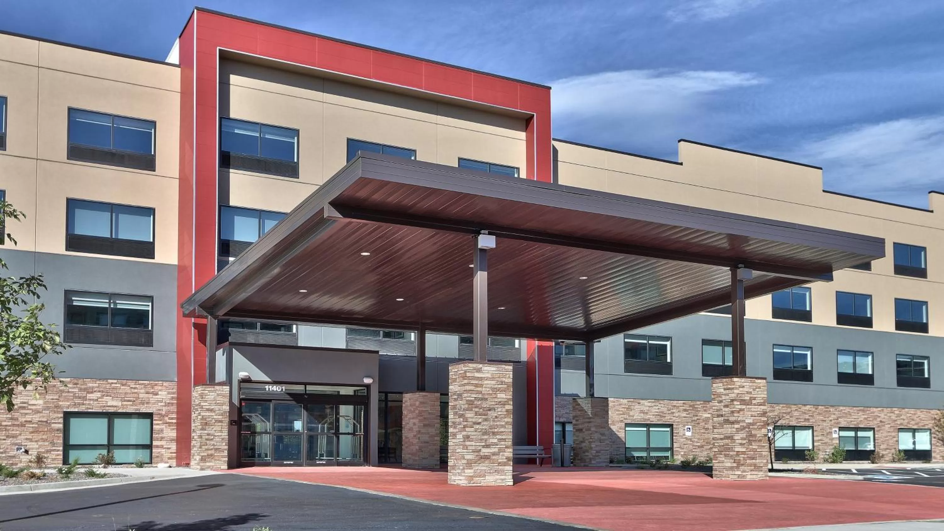 Property building in Holiday Inn Express & Suites Broomfield by IHG