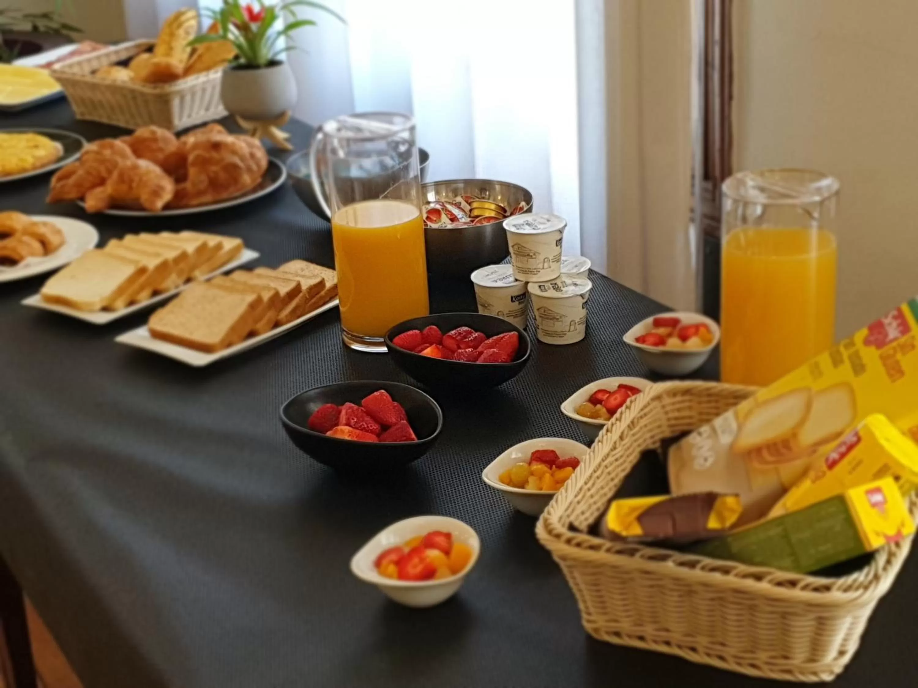 Buffet breakfast in Hotel Zarauz