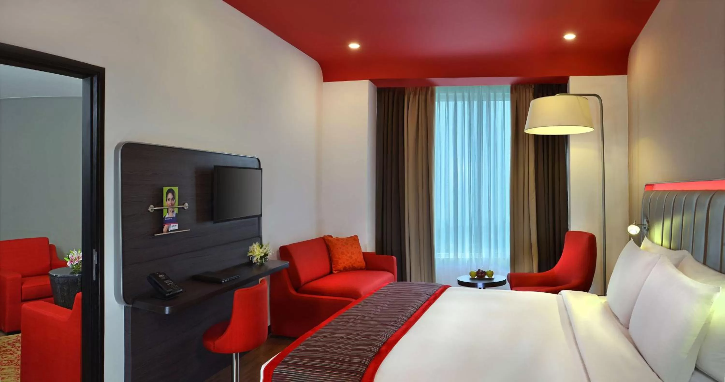 Photo of the whole room, Bed in Park Inn By Radisson Amritsar Airport