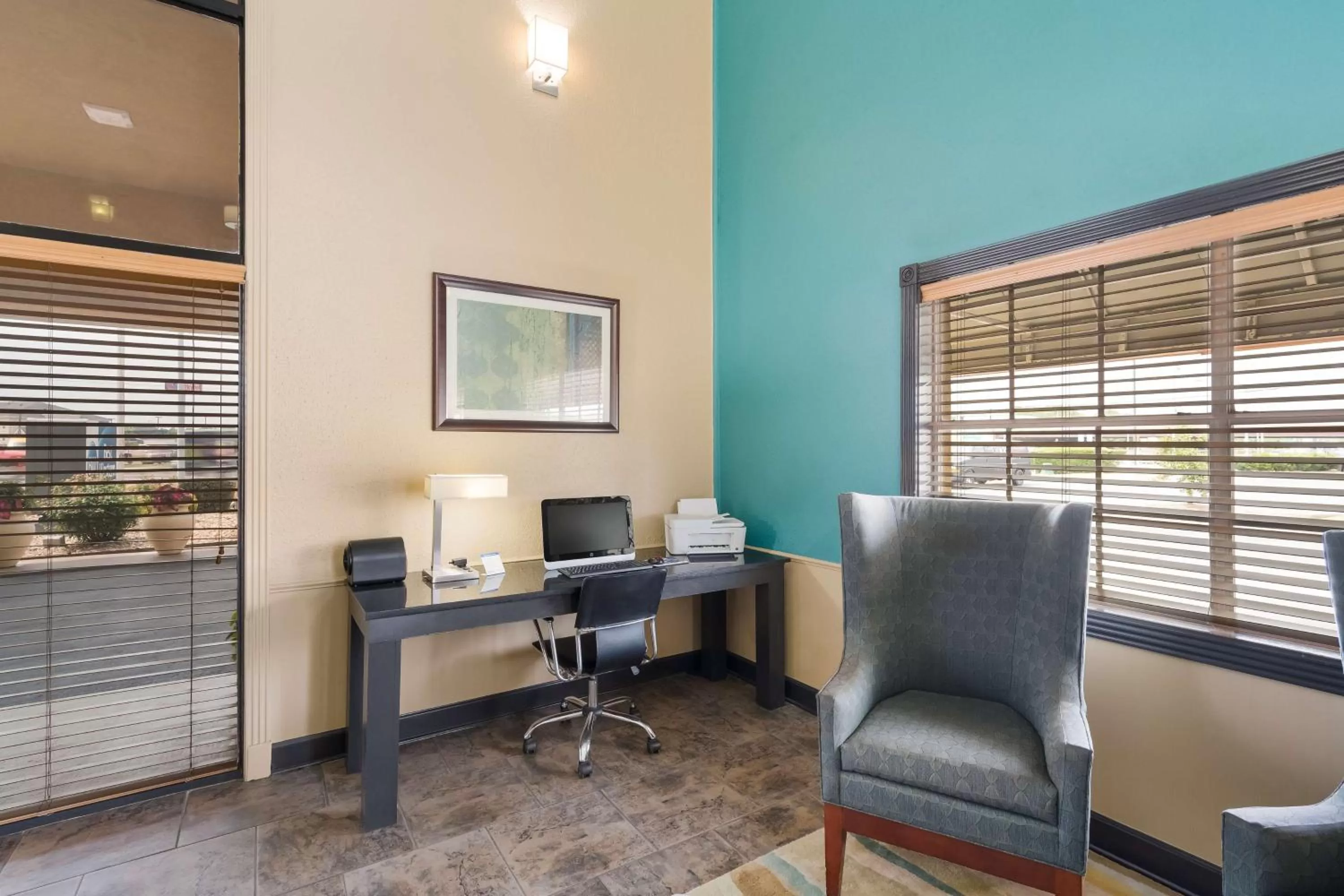Business facilities in Best Western Conway