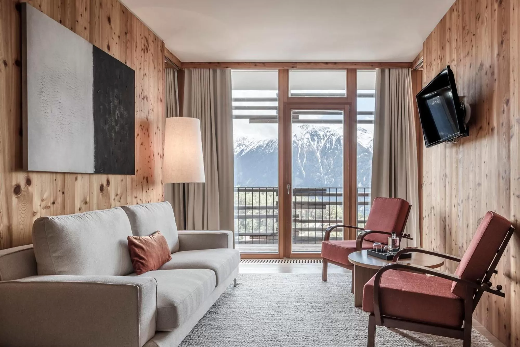 NIDUM - Casual Luxury Hotel