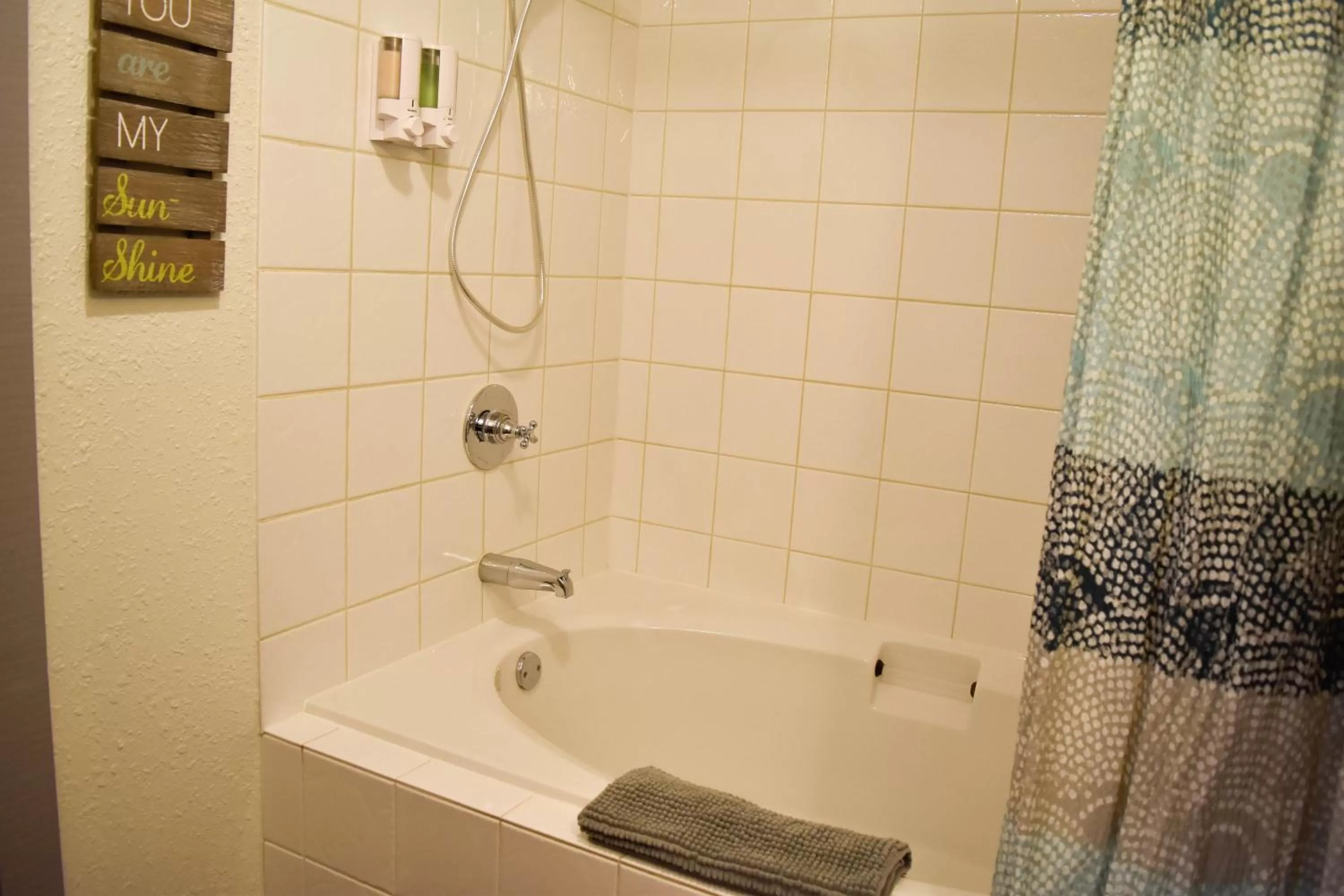 Bathroom in Bramblebank Cottages