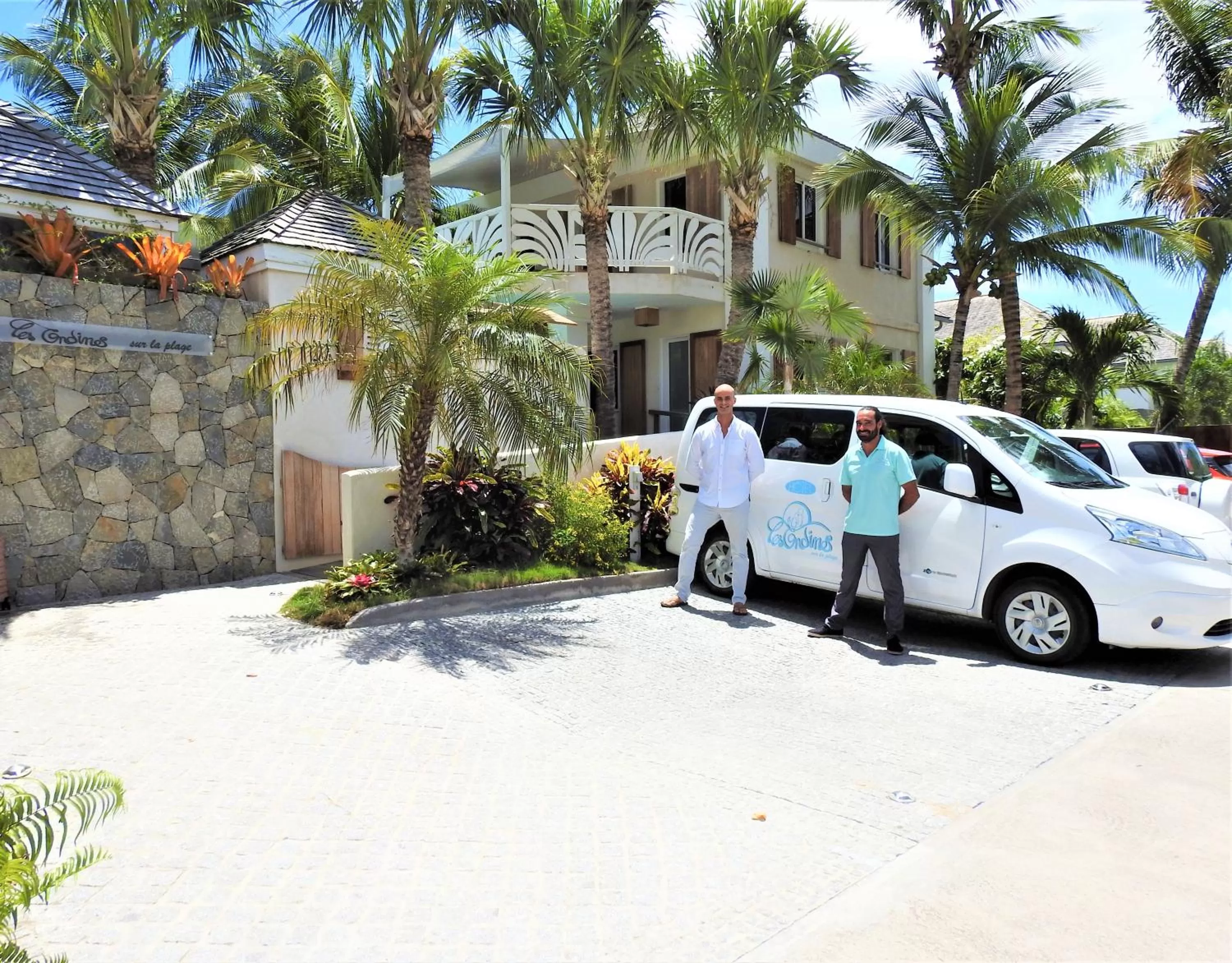 Staff, Property Building in Hotel Les Ondines Sur La Plage