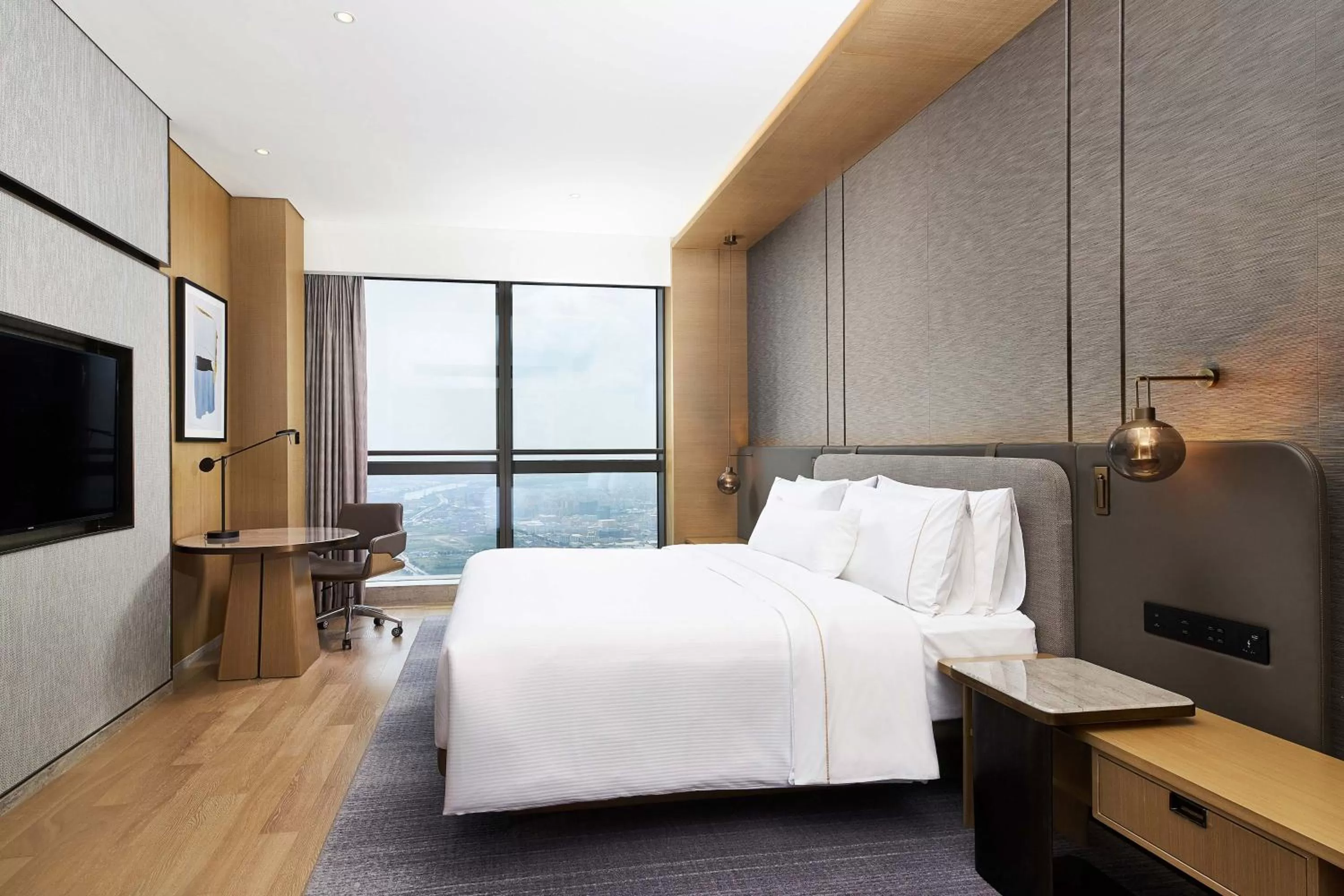 Photo of the whole room, Bed in The Westin Zhongshan Guzhen