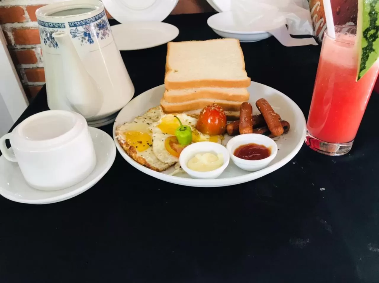 Breakfast in The Empyrean Airport Transit Hotel