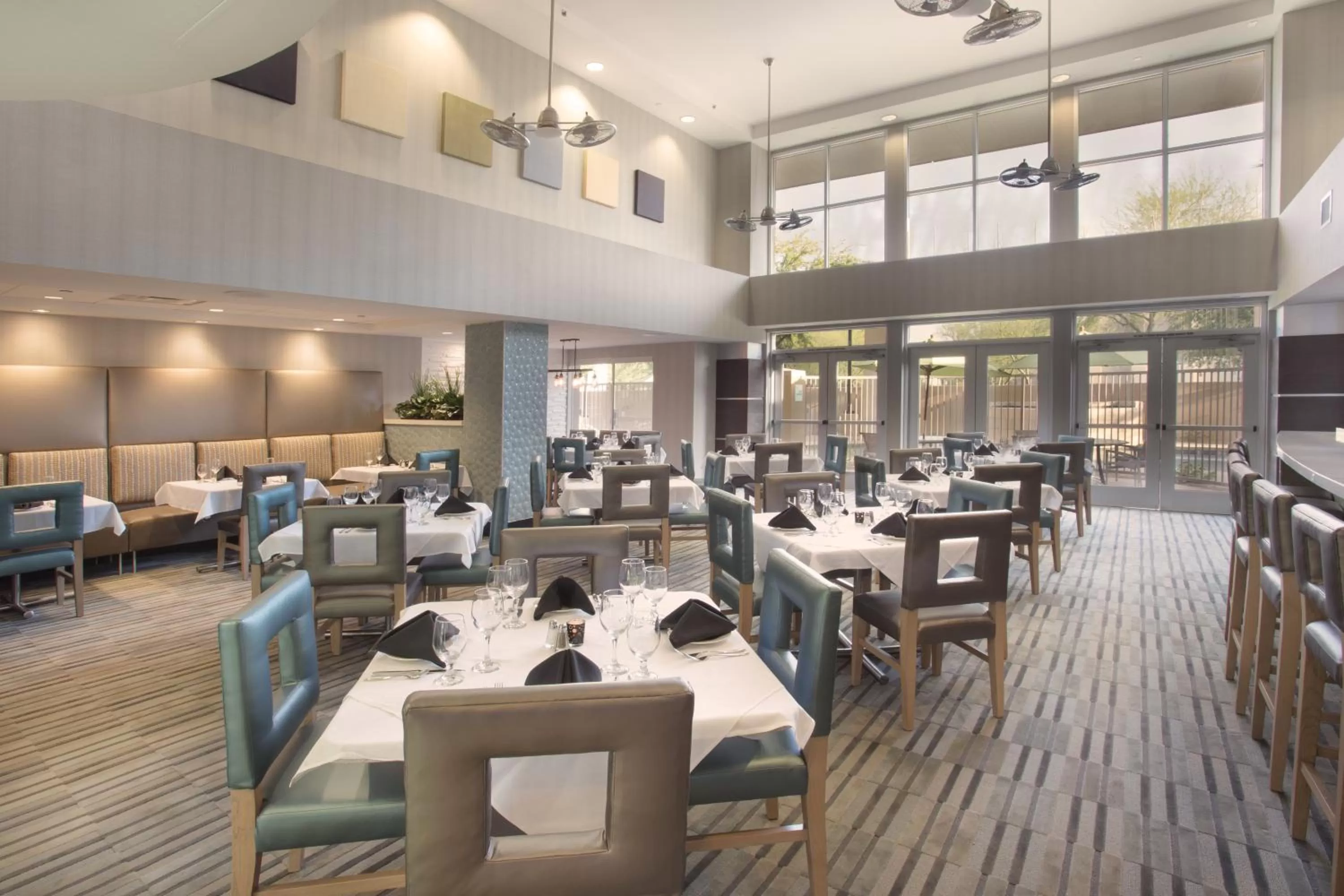 Restaurant/places to eat in Holiday Inn Scottsdale North- Airpark by IHG