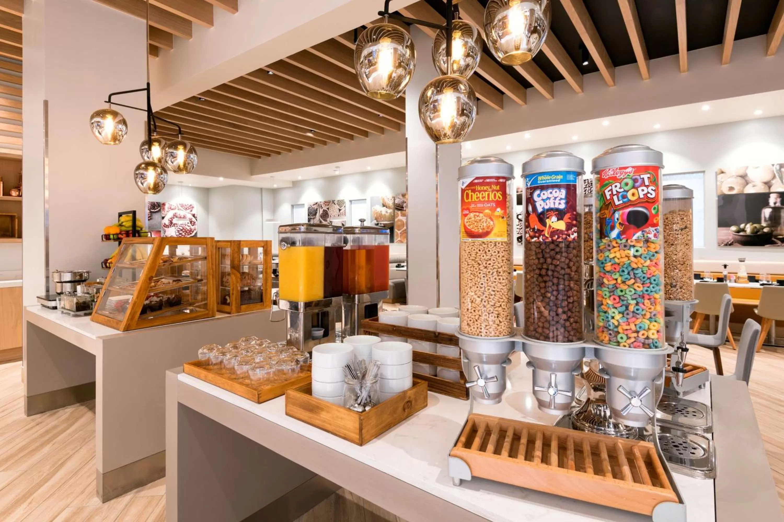 Breakfast in Doubletree by Hilton Phoenix Mesa