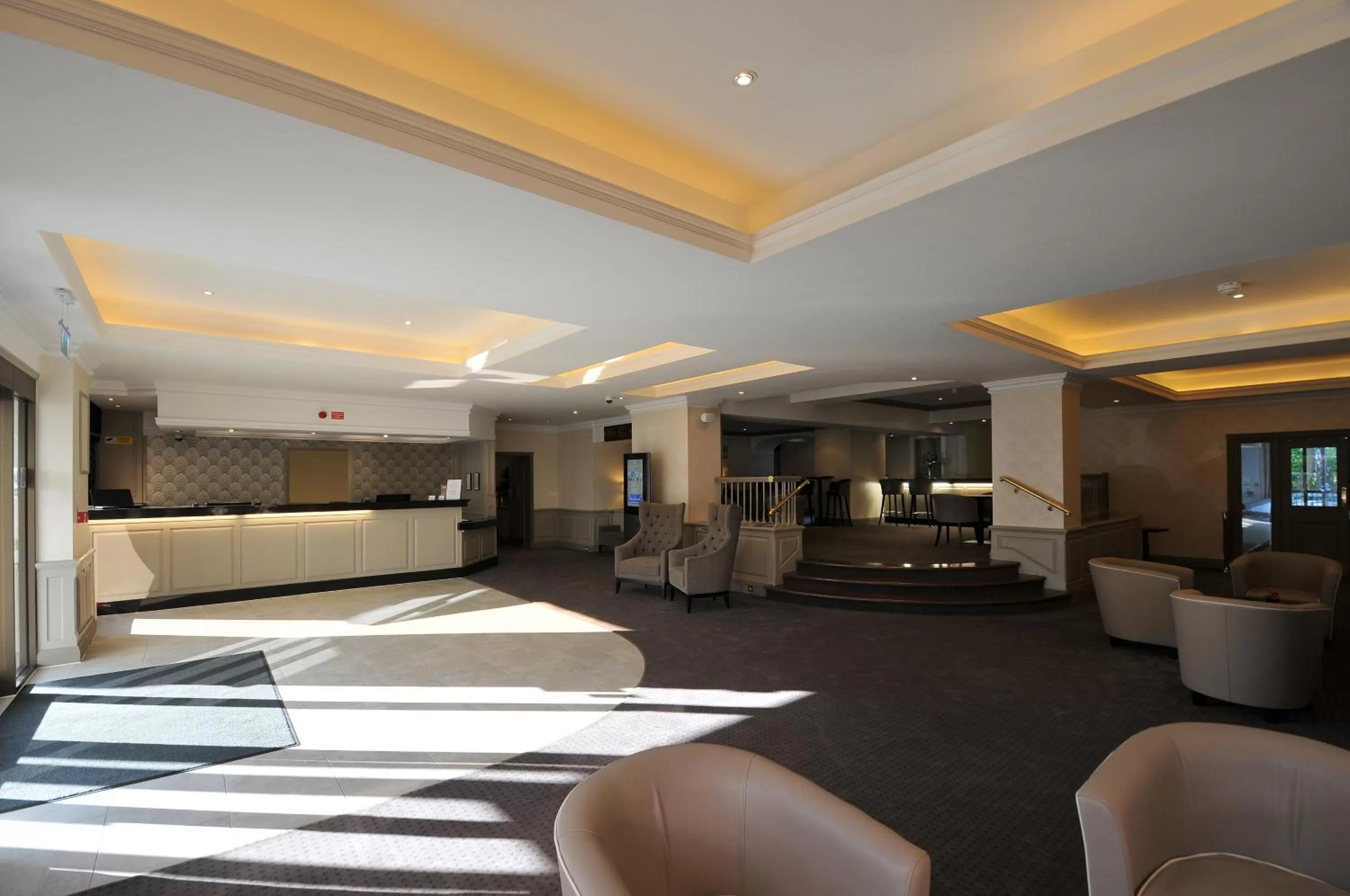 Lobby or reception in Bromley Court Hotel London
