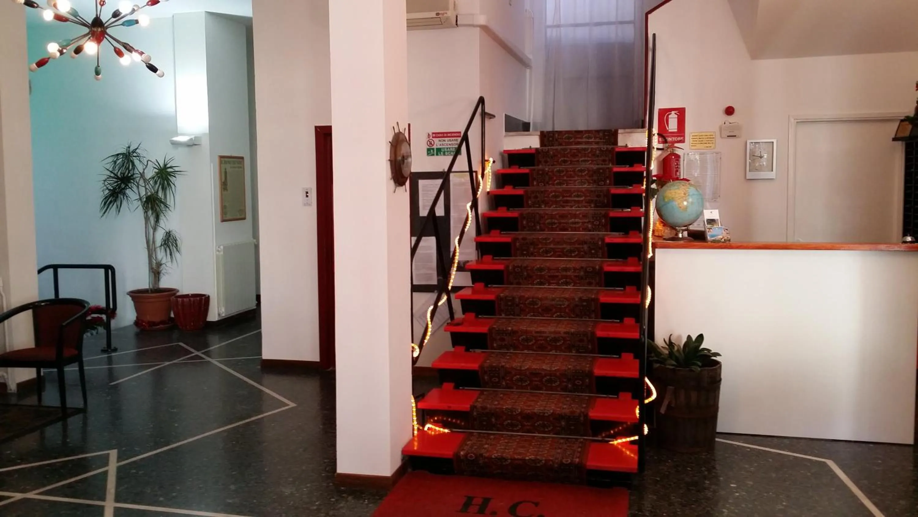 Lobby or reception in Hotel Colibrì