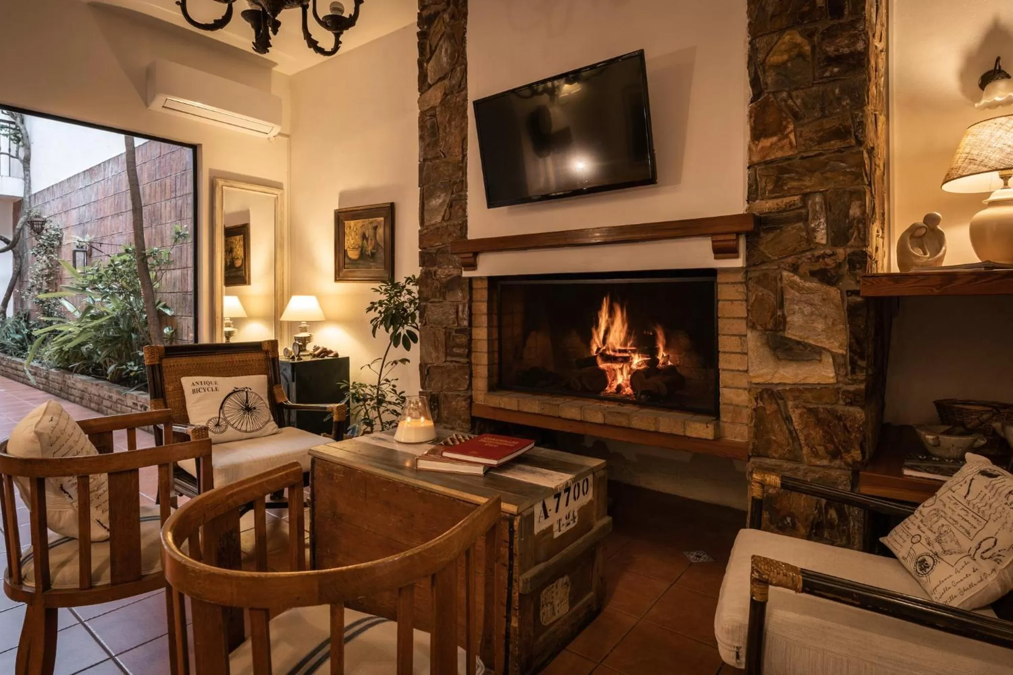 Lobby or reception in Posada Manuel Lobo