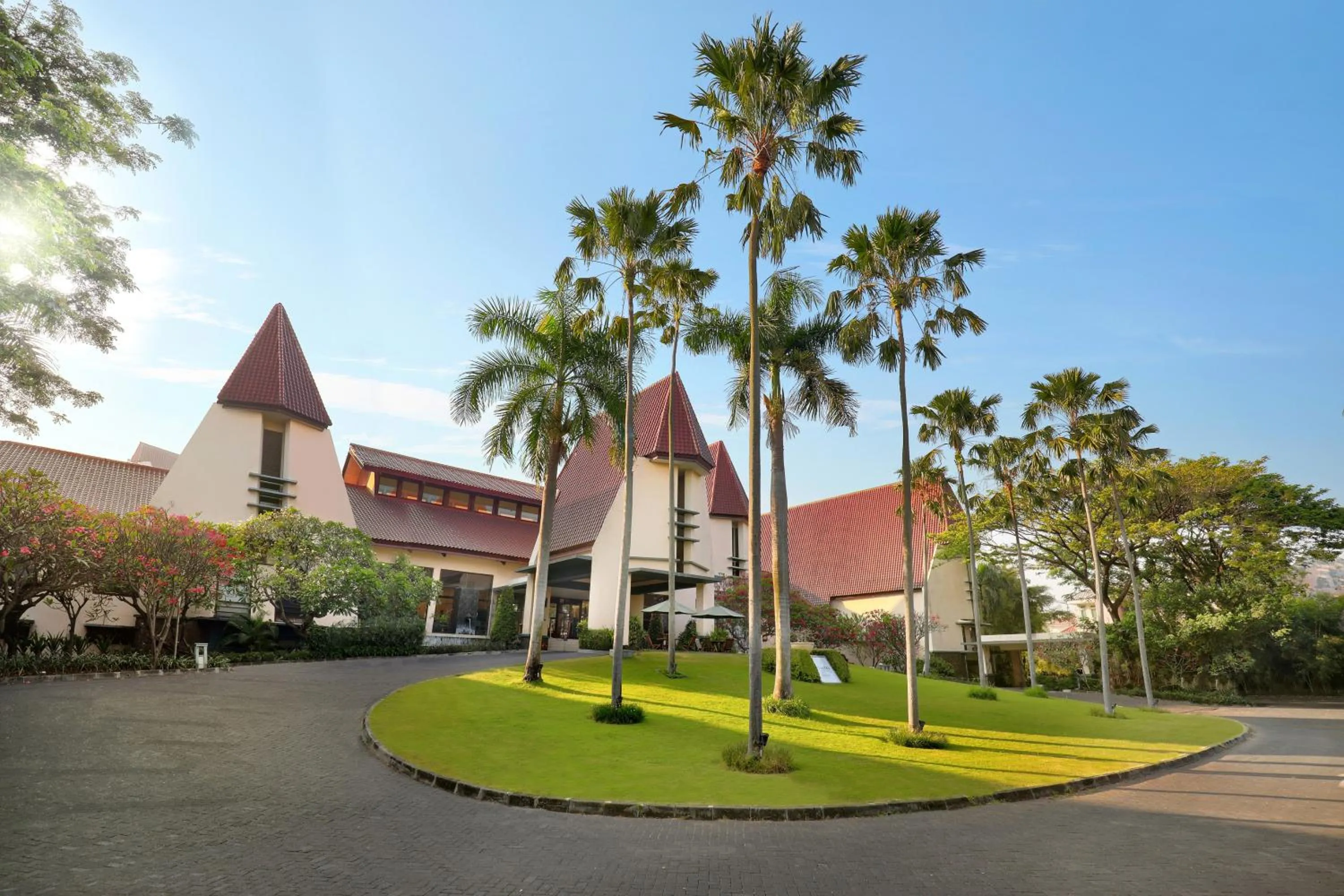Property Building in Novotel Surabaya Hotel