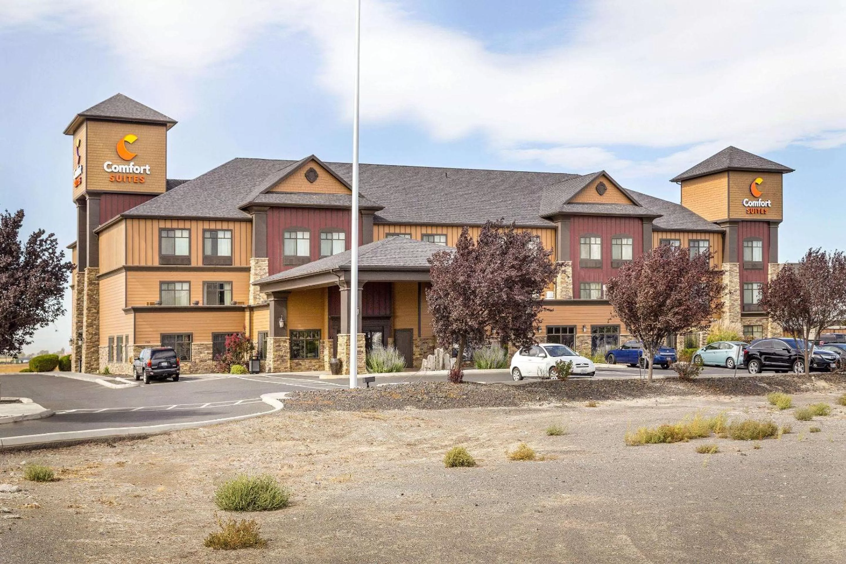 Property building in Comfort Suites Moses Lake