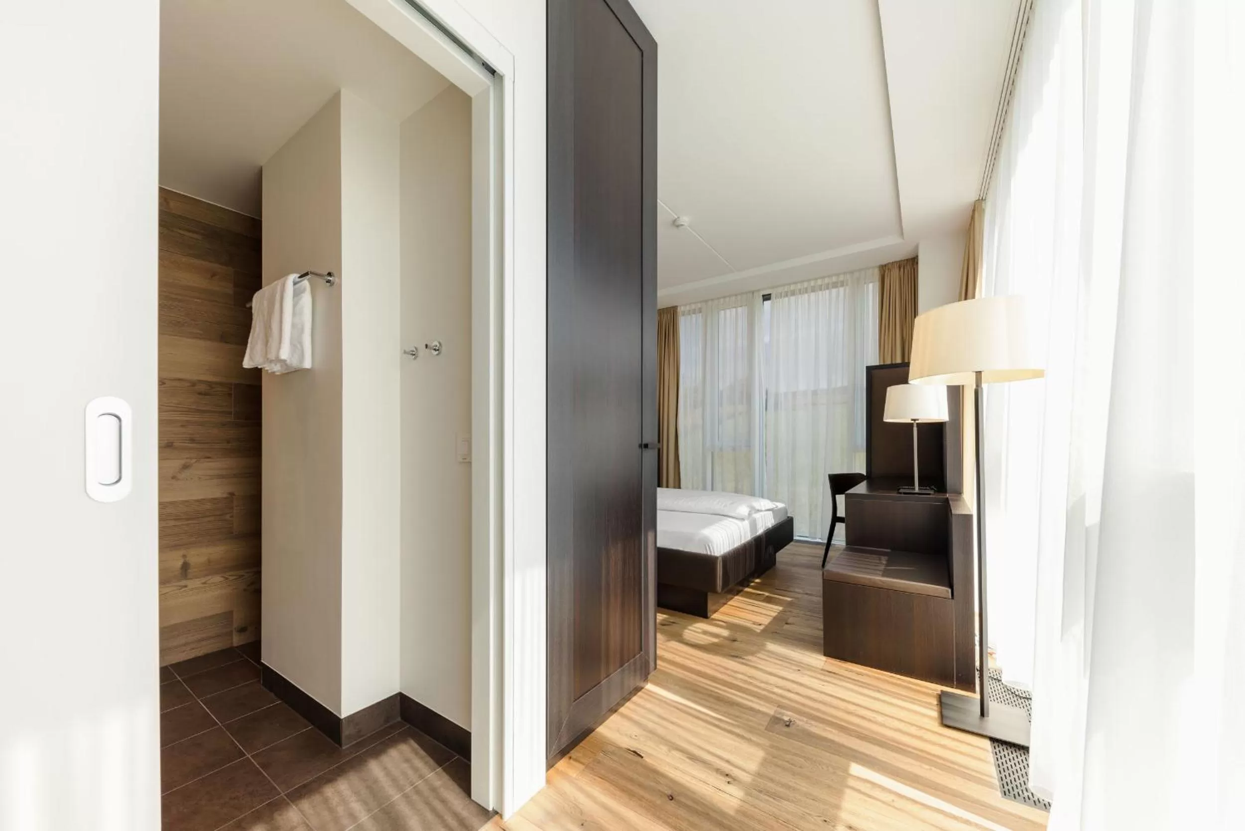 Photo of the whole room, Bed in Hotel kommod