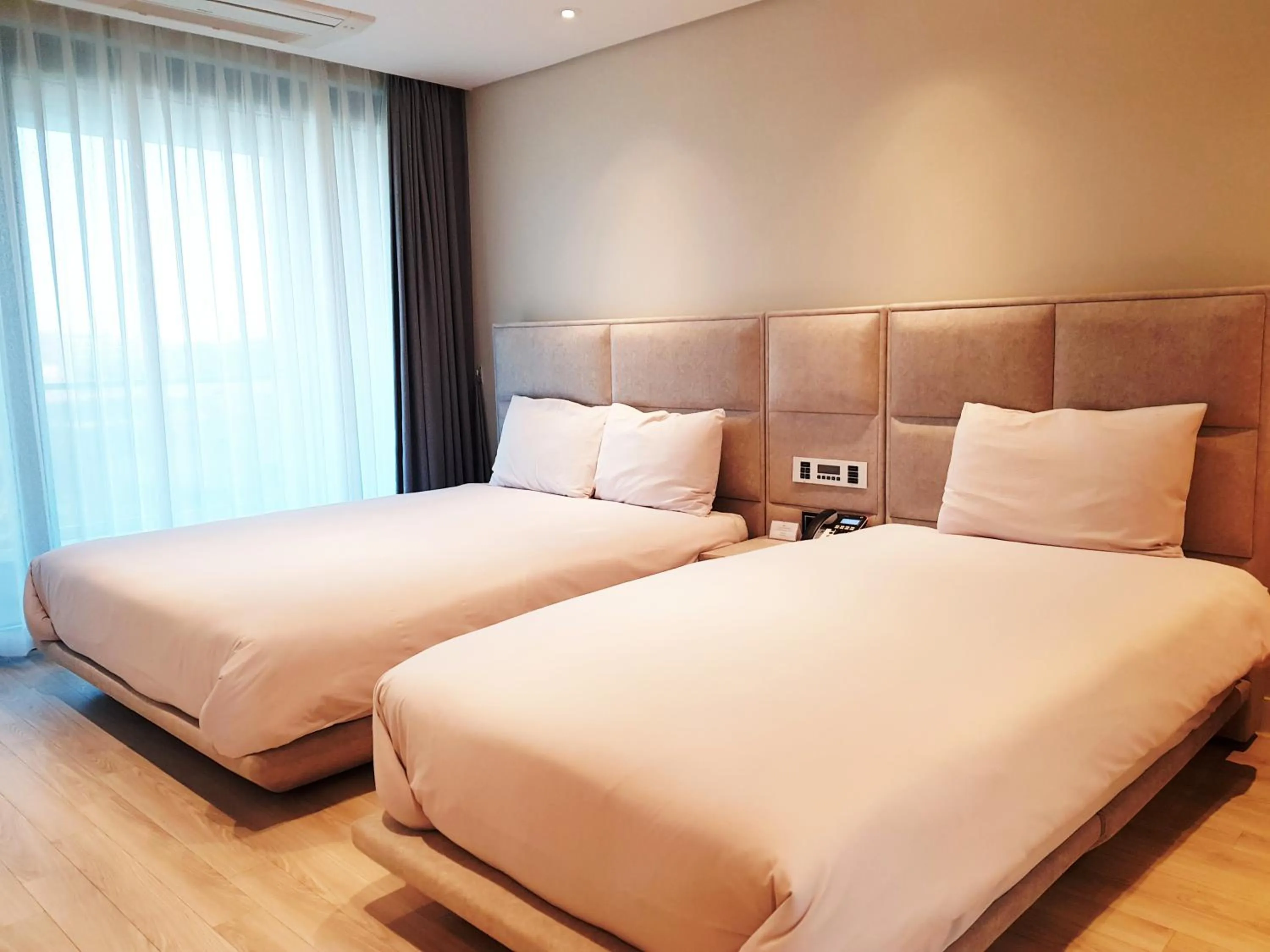 Bed in Attirance Pool Villa & Hotel