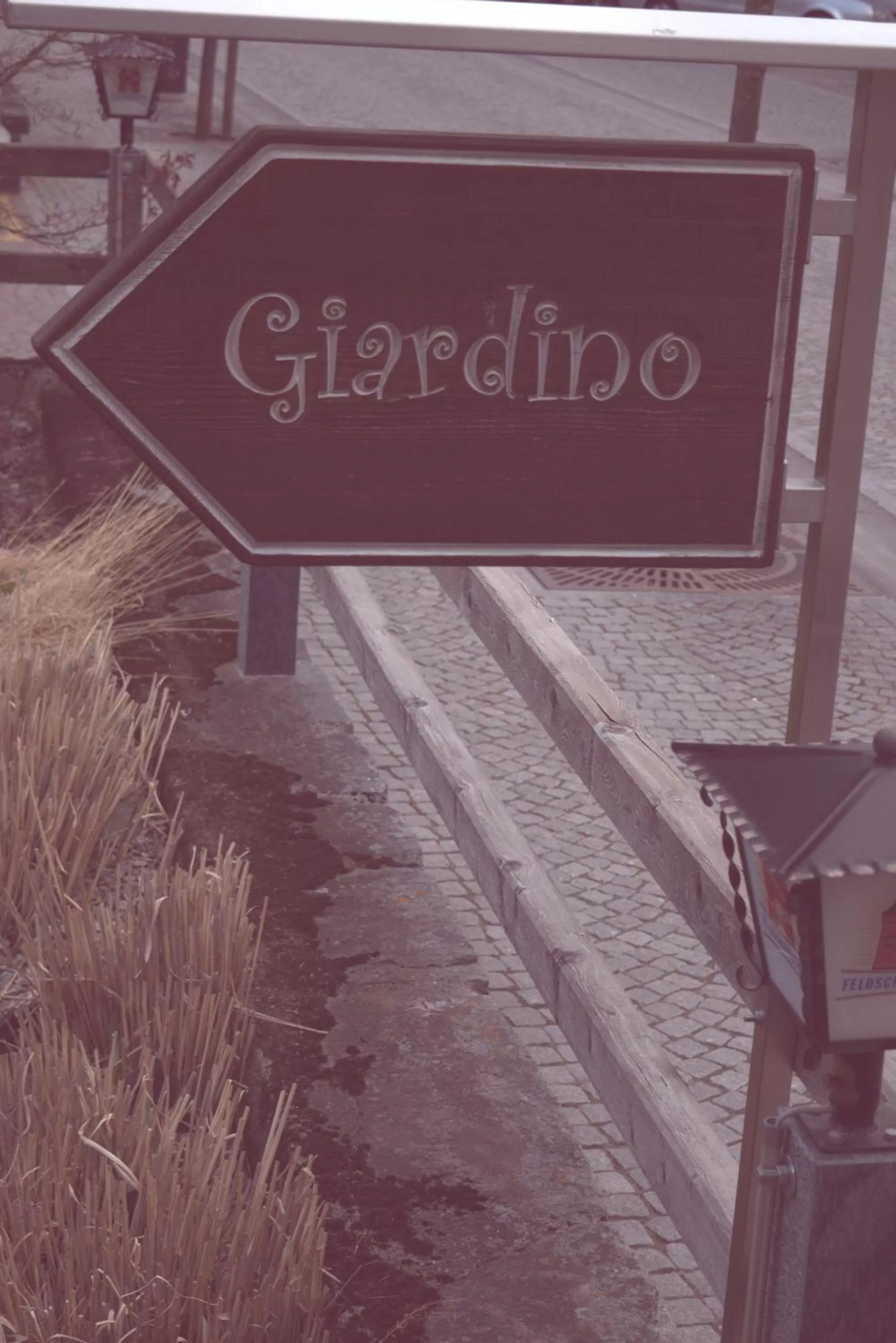 Garden, Property Logo/Sign in Ristorante Pensione Chalet Stazione