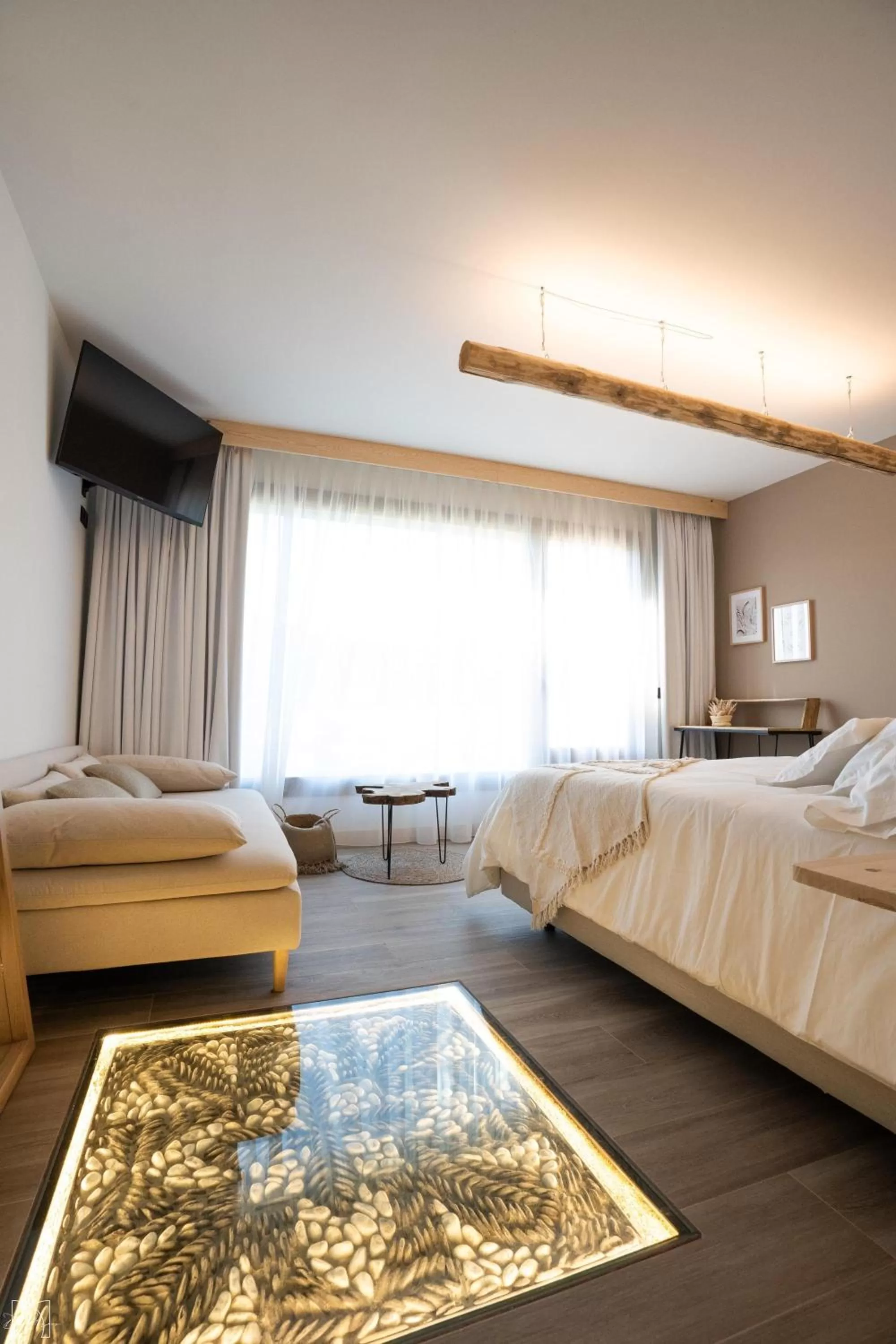 Photo of the whole room, Bed in Hotel Don Marcos