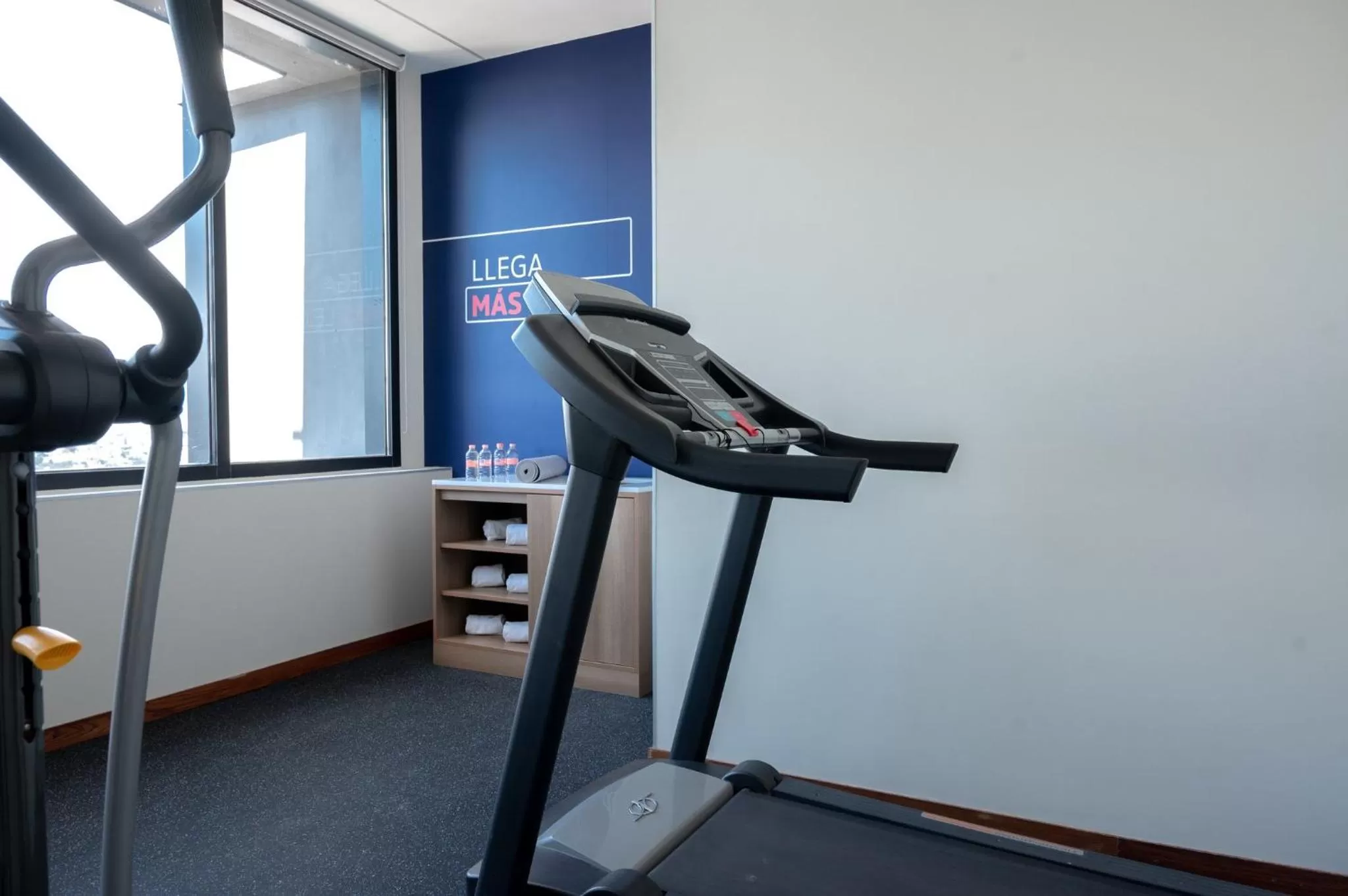 Fitness centre/facilities in Holiday Inn Express Mexico City Satelite by IHG