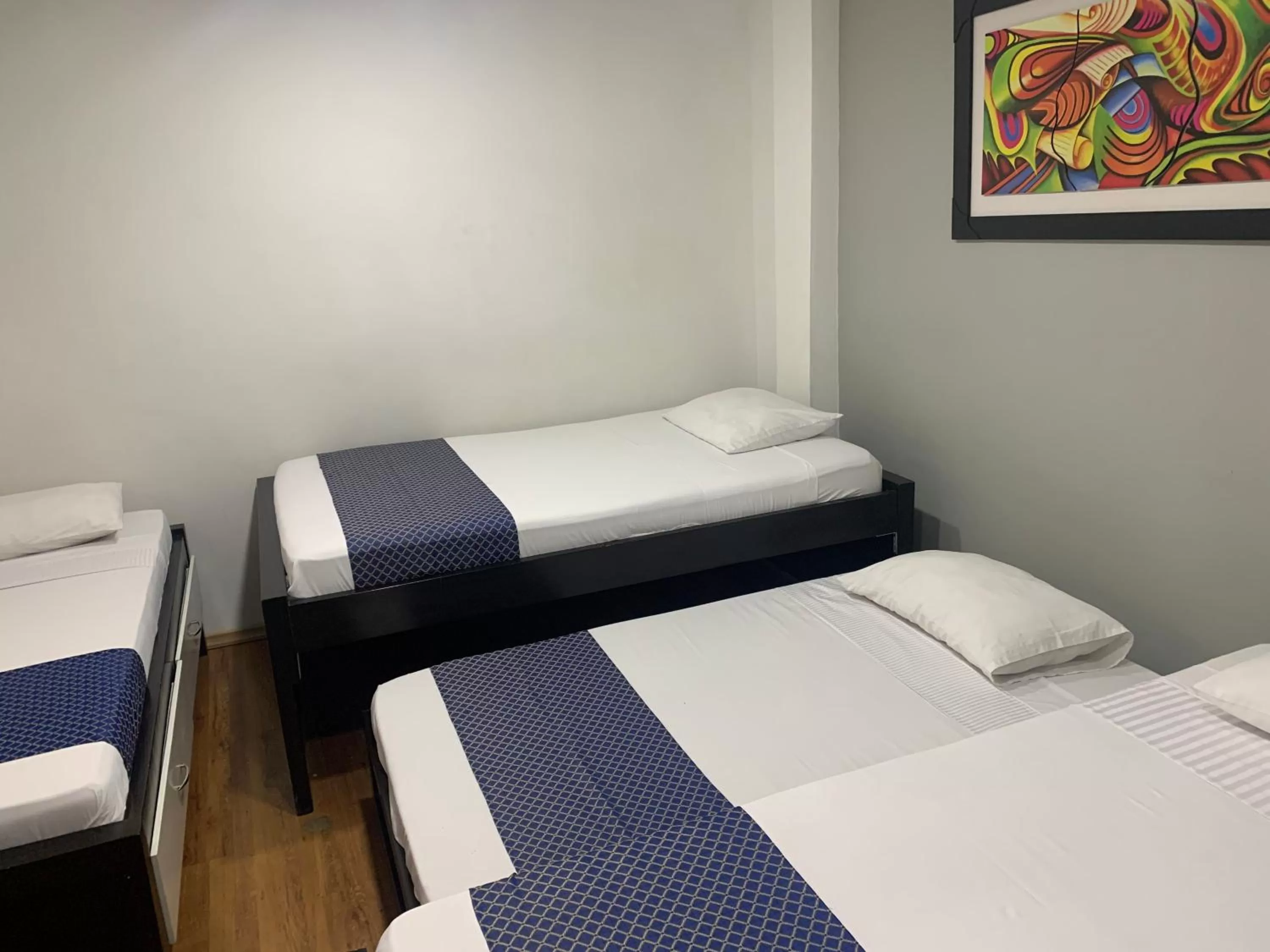 Photo of the whole room, Bed in Hotel Travelers Sport