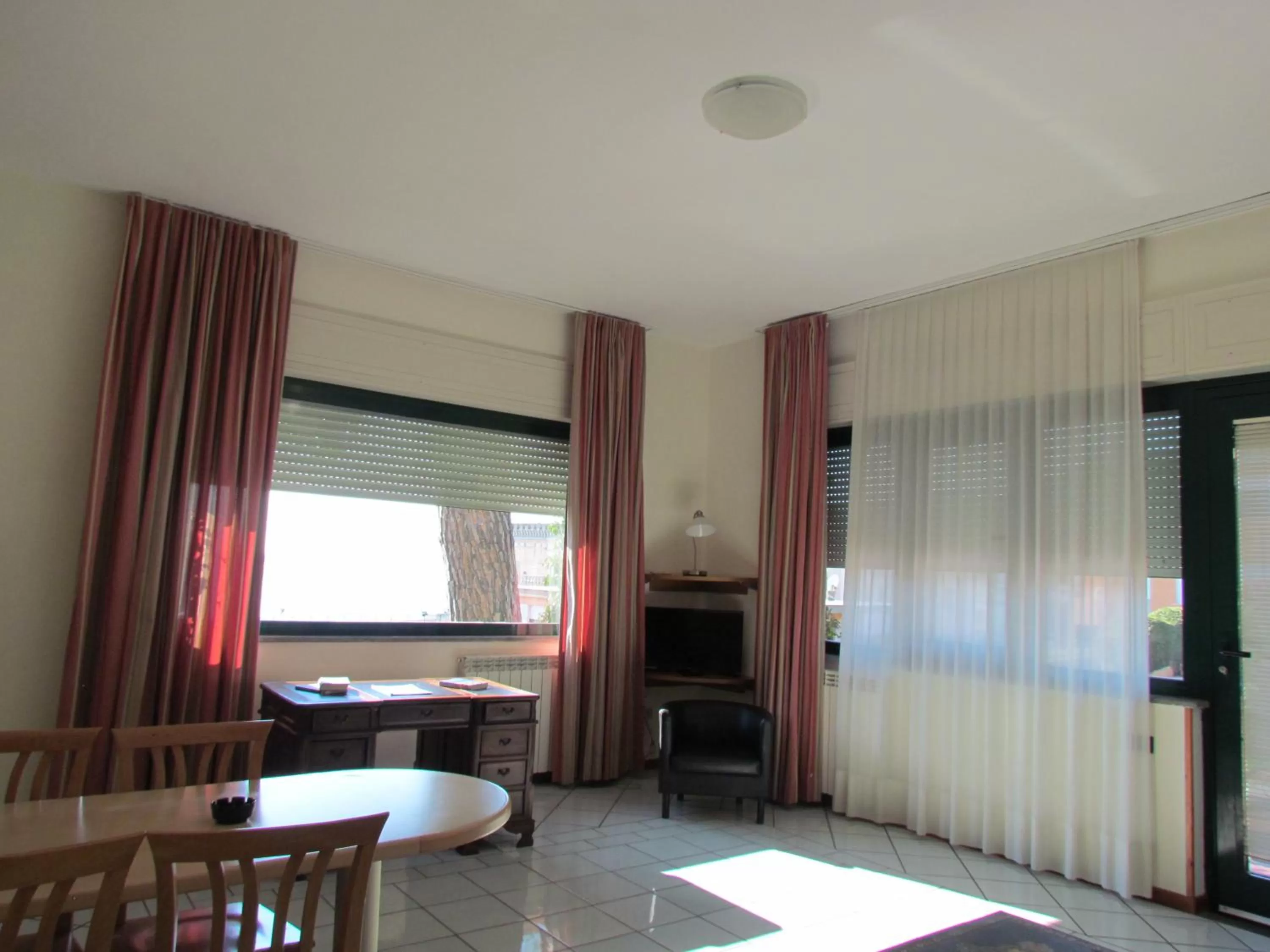 Photo of the whole room in Miramare Residence