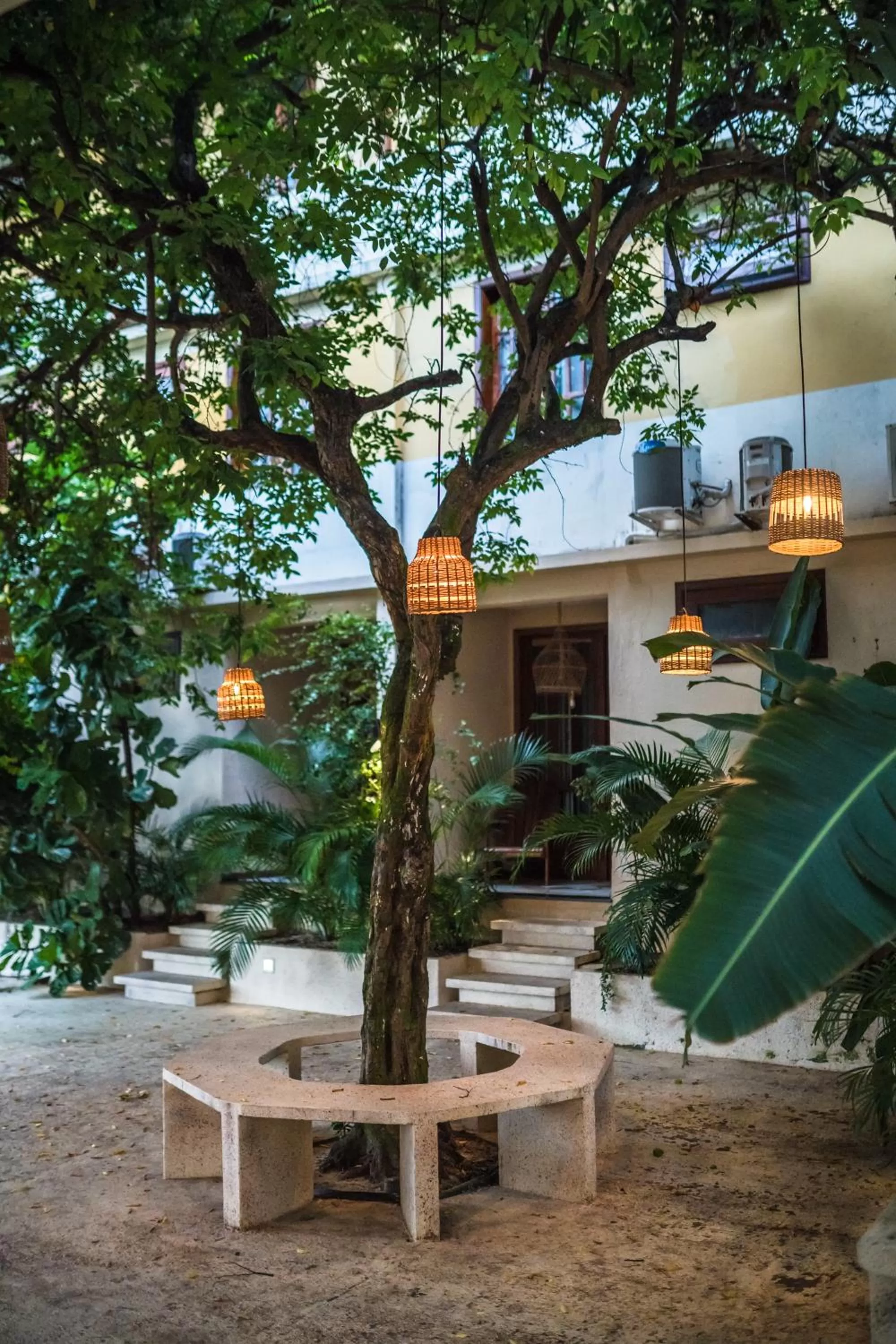 Property Building in Hotel Solar