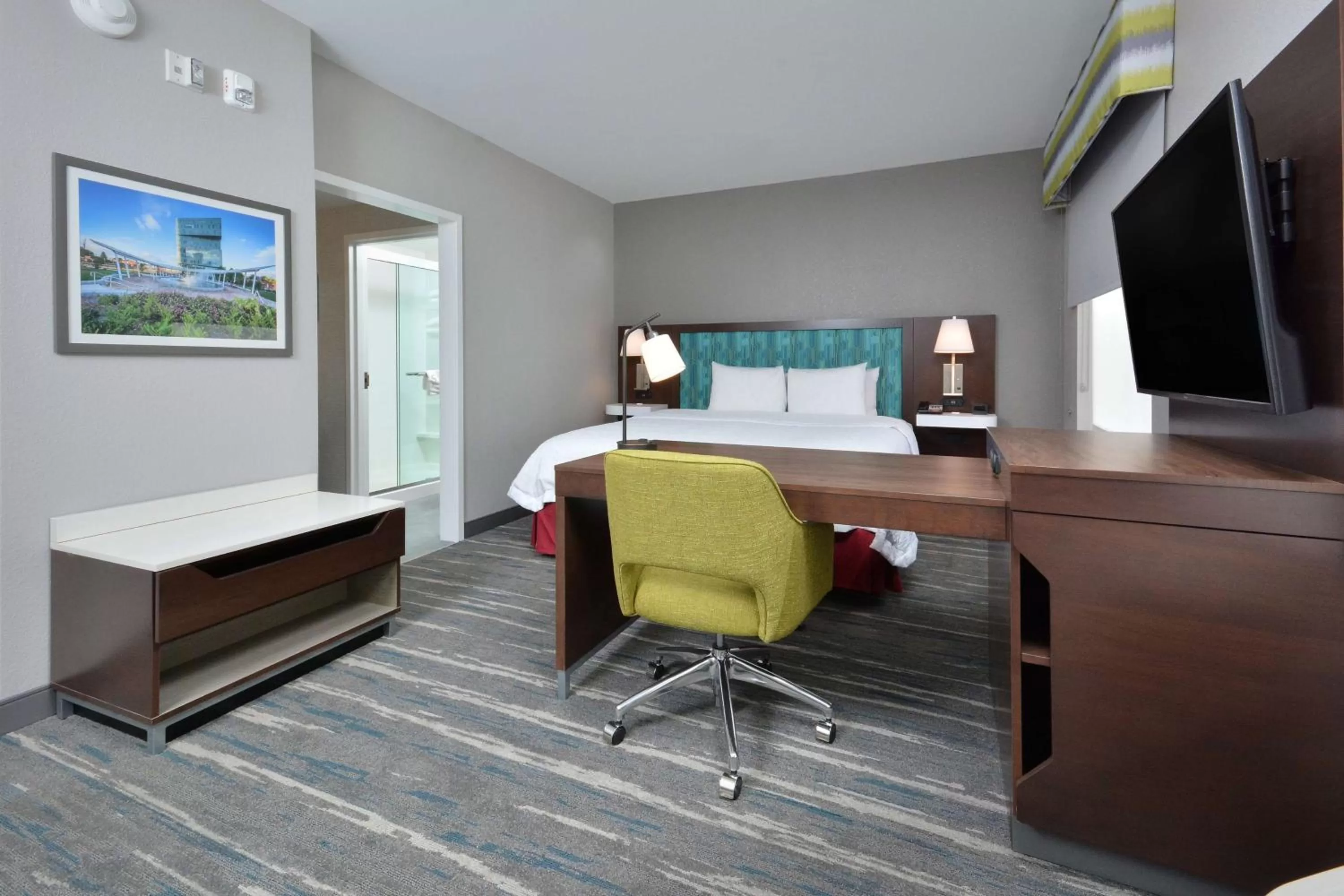 Bedroom, Bed in Hampton Inn & Suites Charlotte North I 485