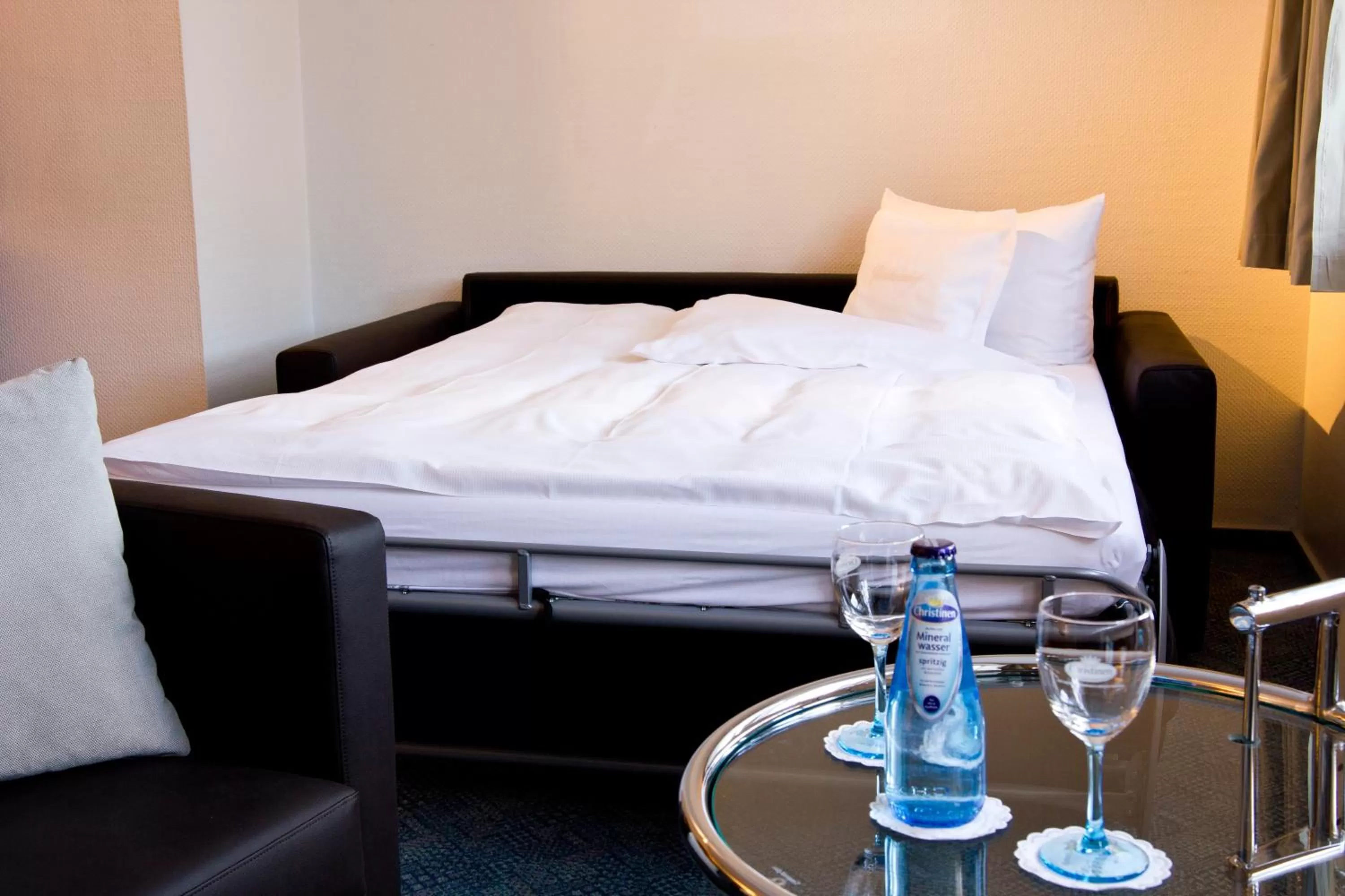 Bed in Historik Hotel Garni Christinenhof