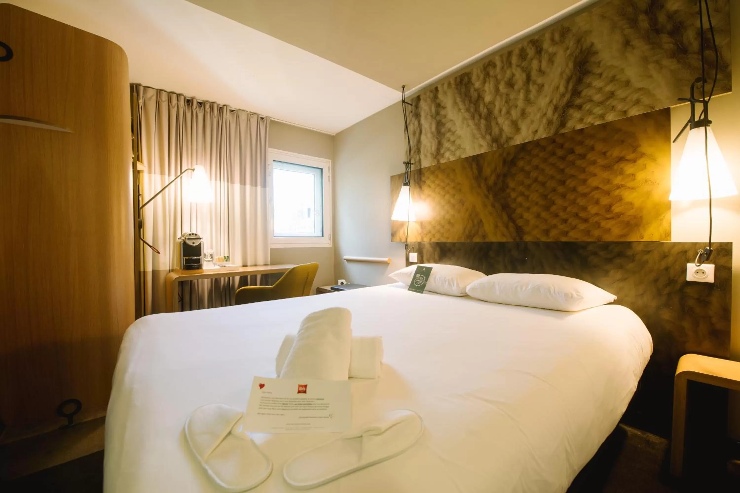 Bed in ibis Avignon Centre Gare