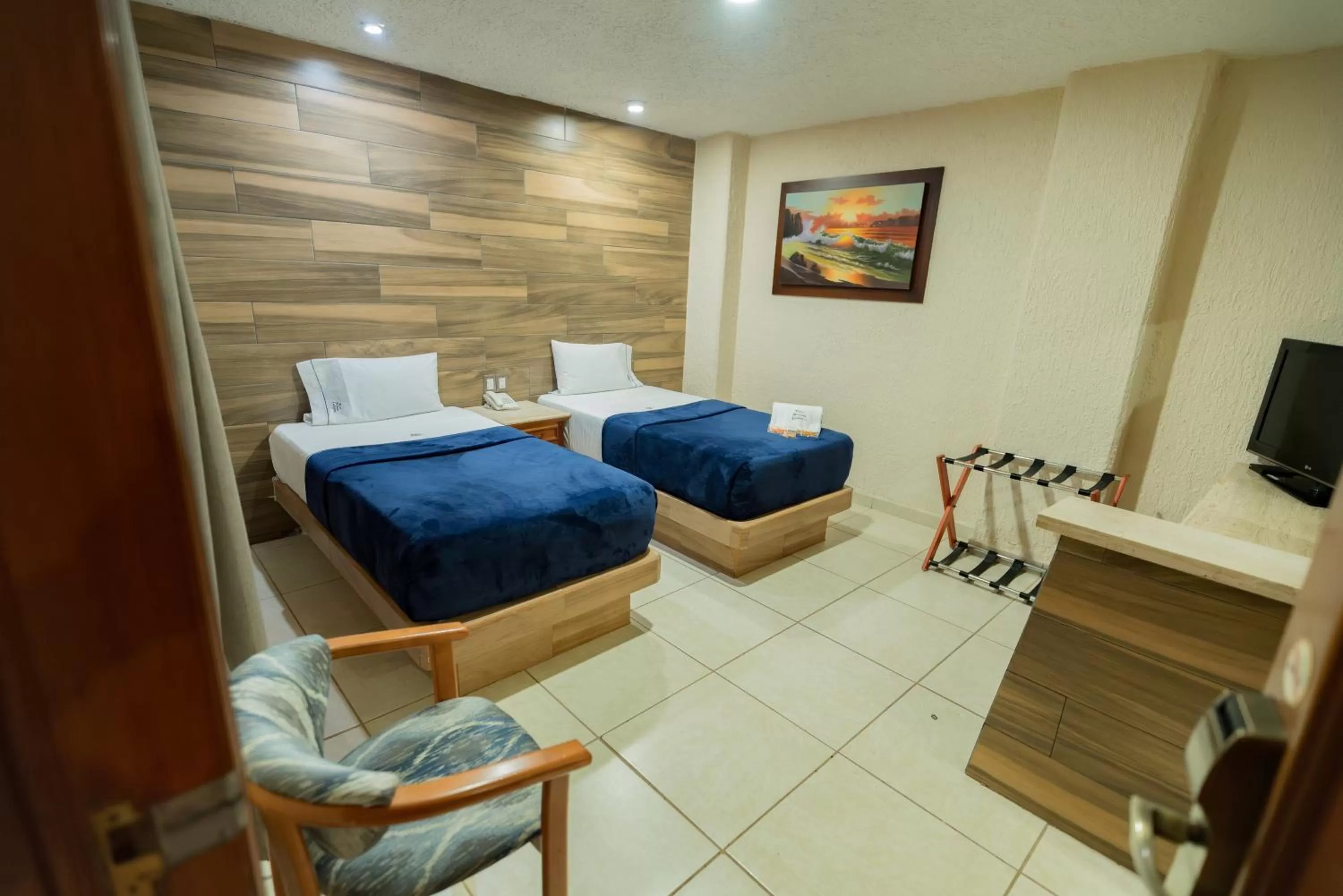 Bedroom, Bed in Hotel Santiago De Compostela - Guadalajara Centro Historico