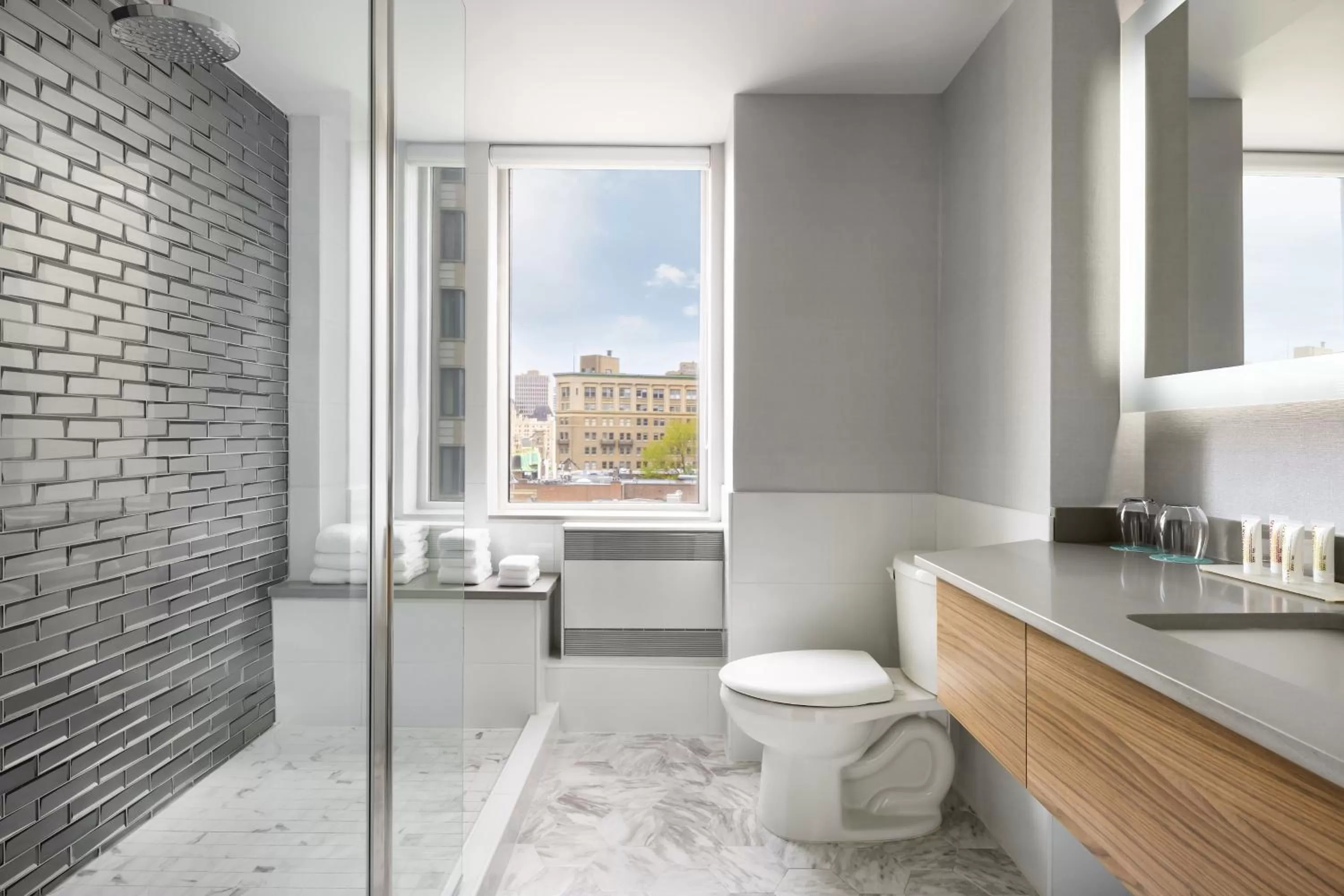 Bathroom in SENS Høtel