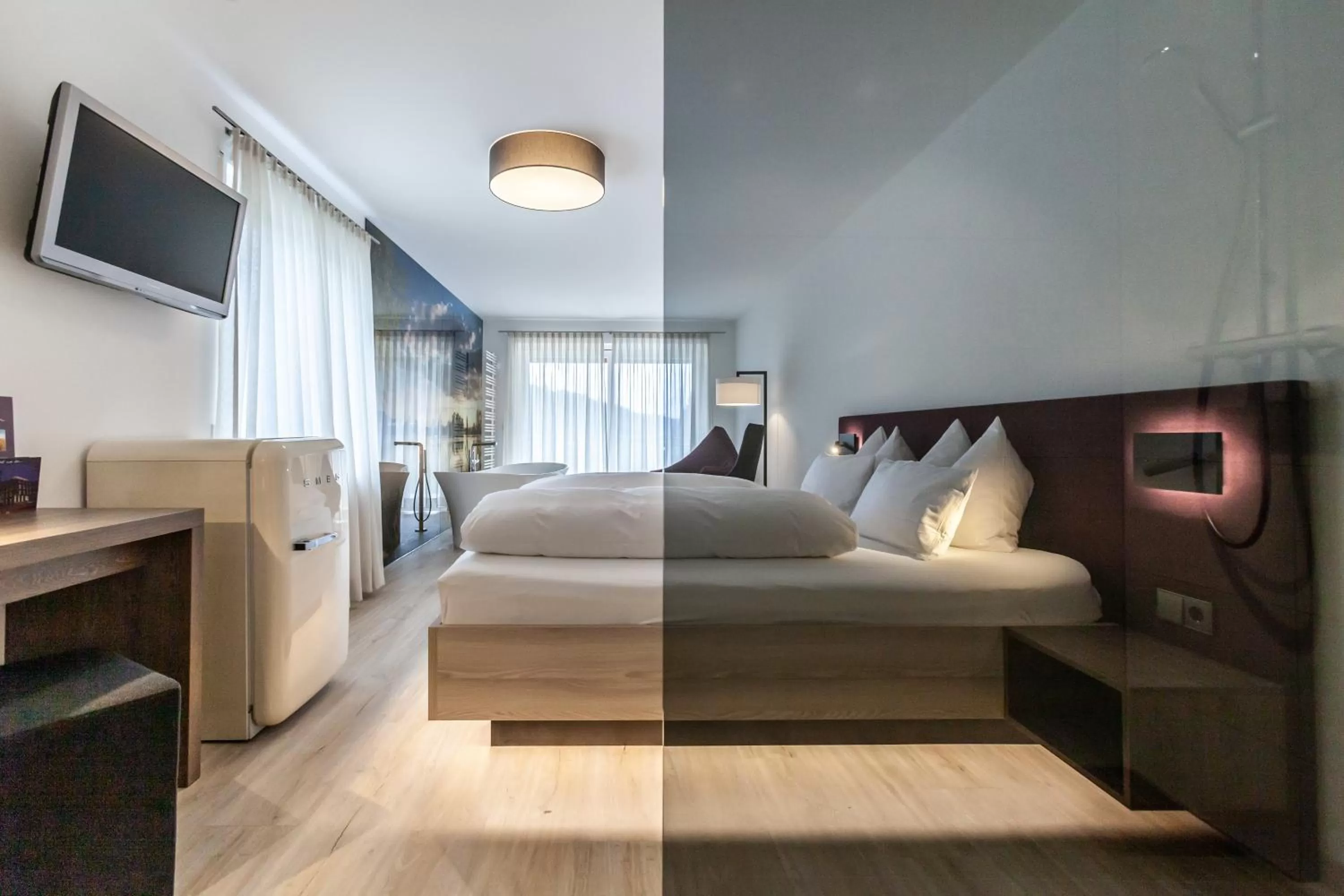 Photo of the whole room, Bed in Bollenhuthotel Kirnbacher Hof