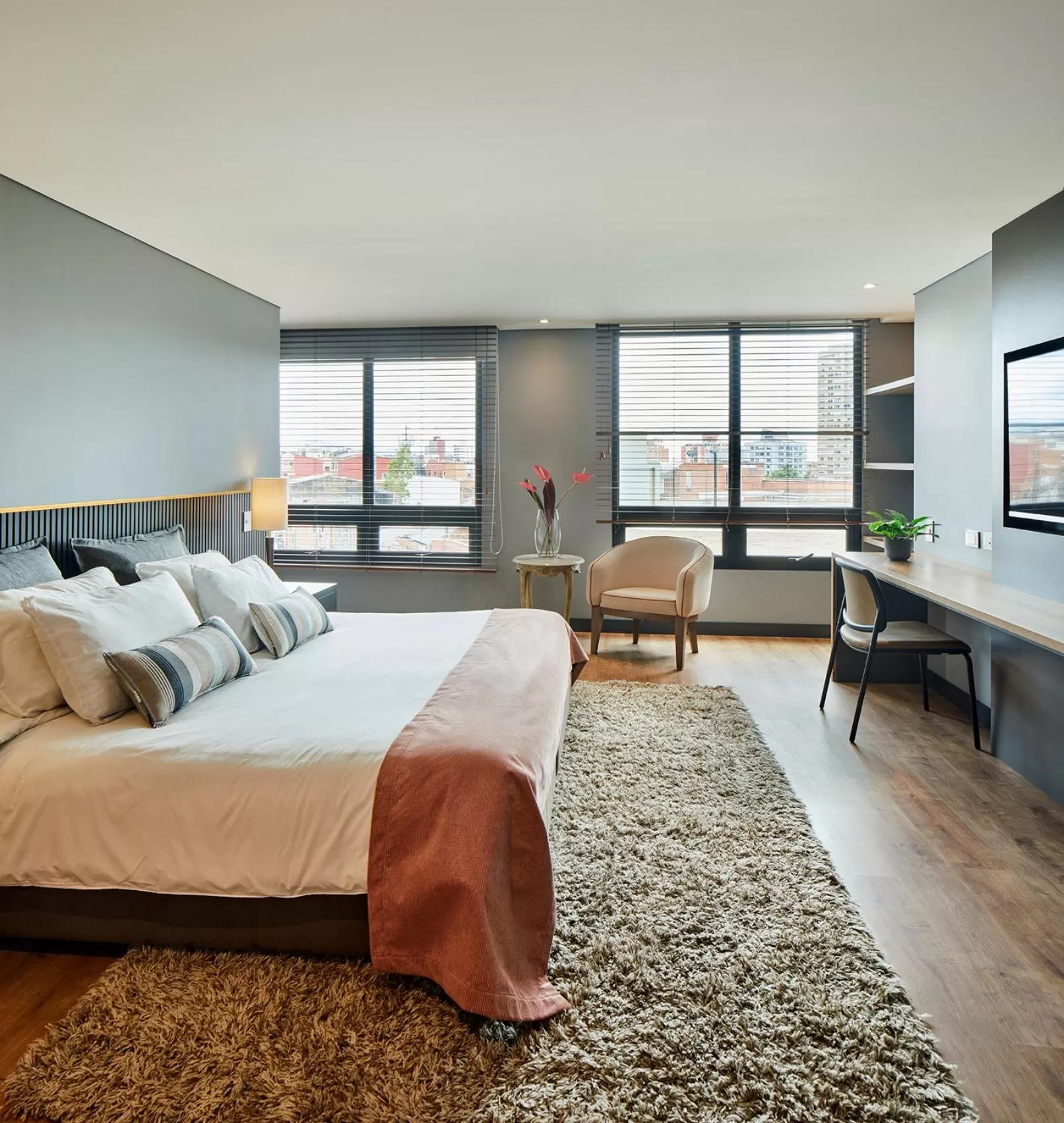 Photo of the whole room, Bed in Nico Apartasuites