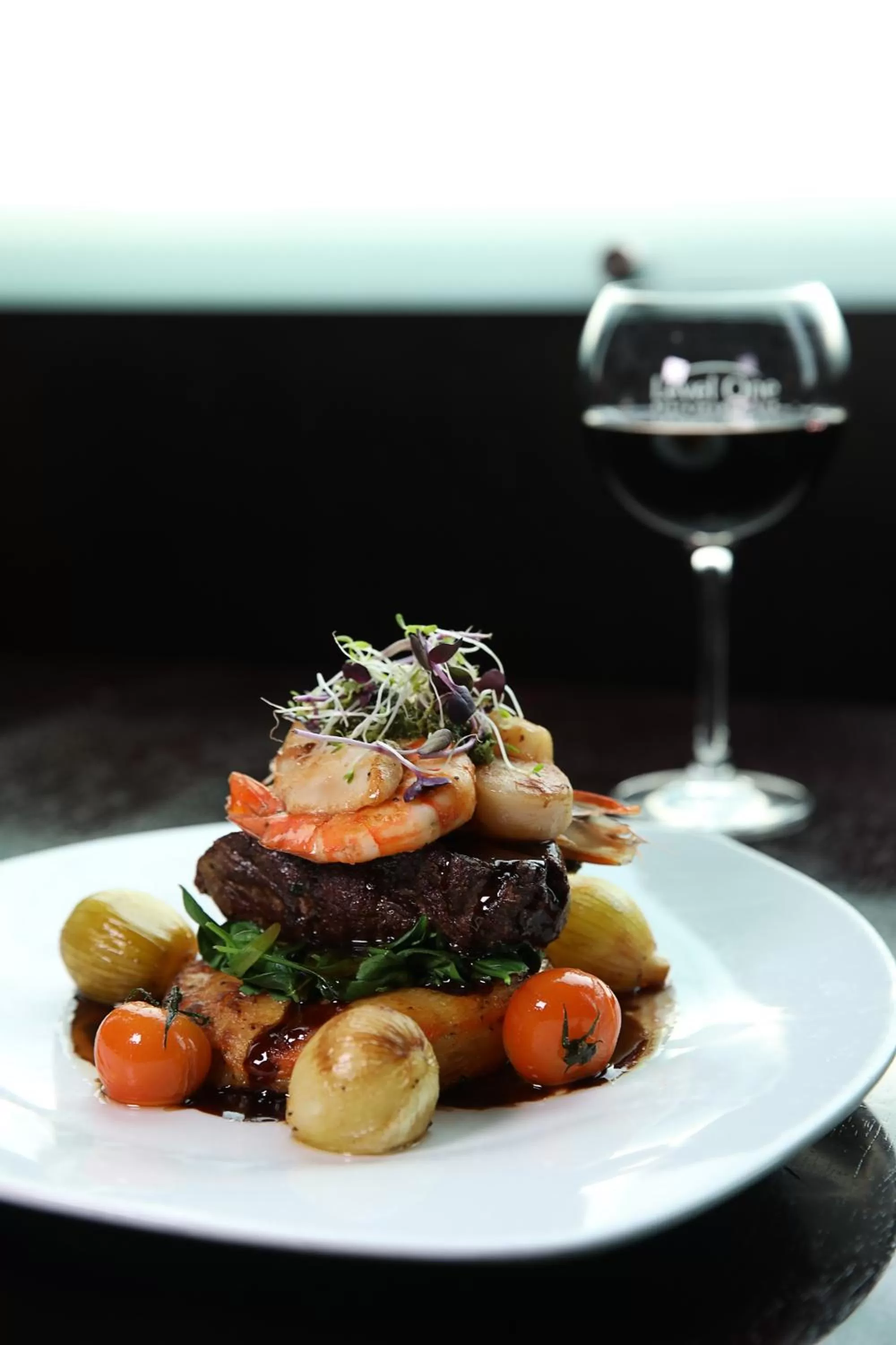 Restaurant/places to eat in Kelvin Hotel