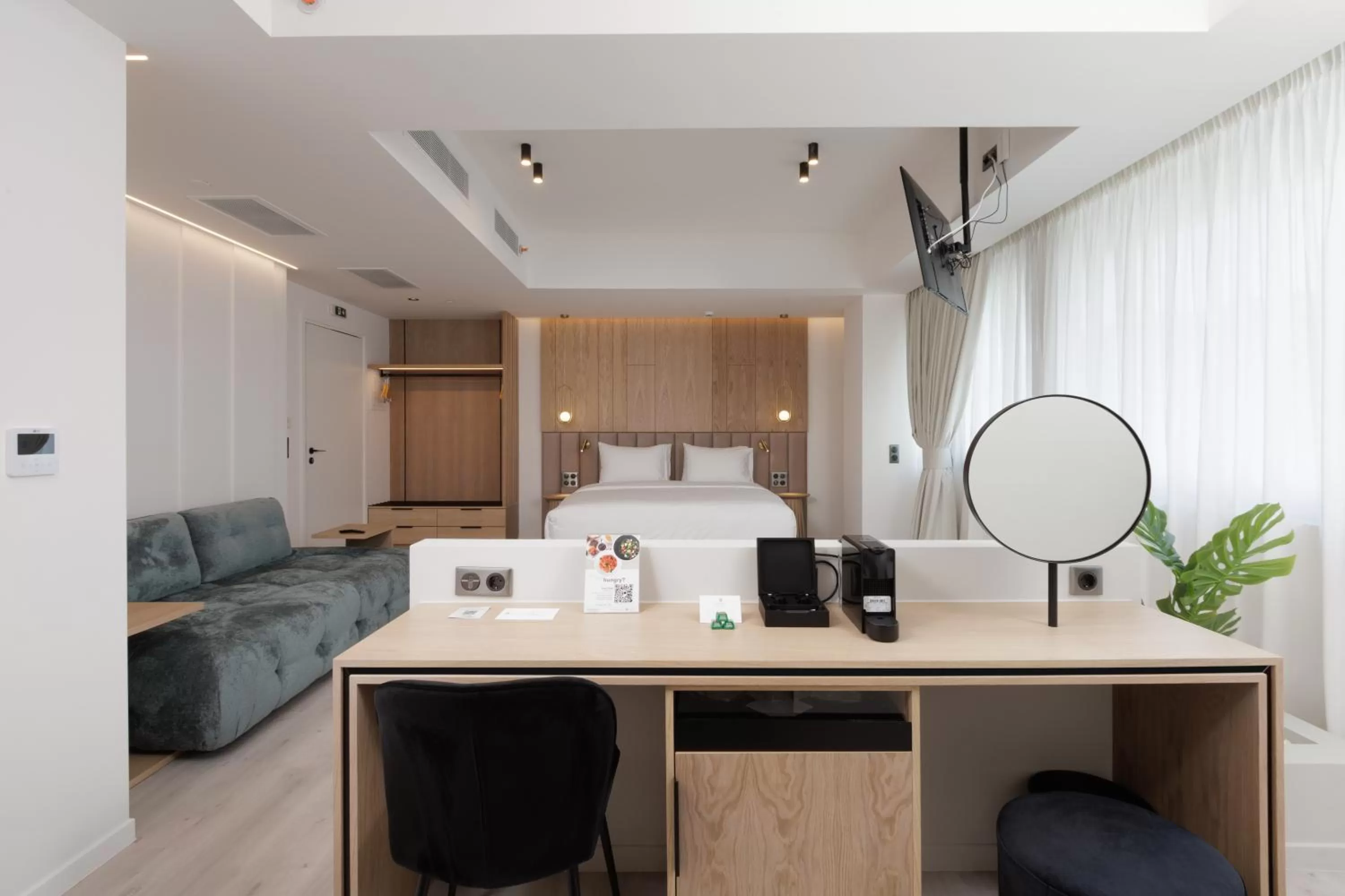 Bed in Hilton Garden Inn Athens Syggrou Avenue