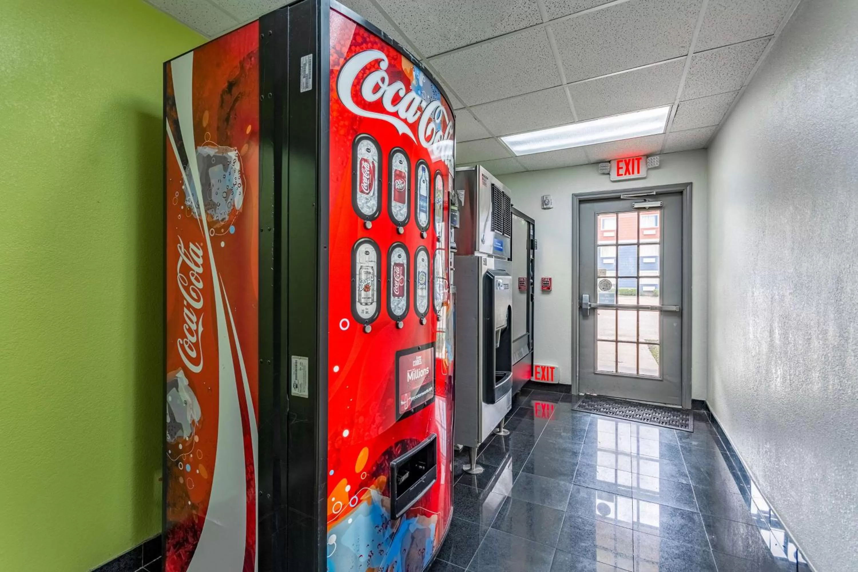 On site in Studio 6-Dallas, TX