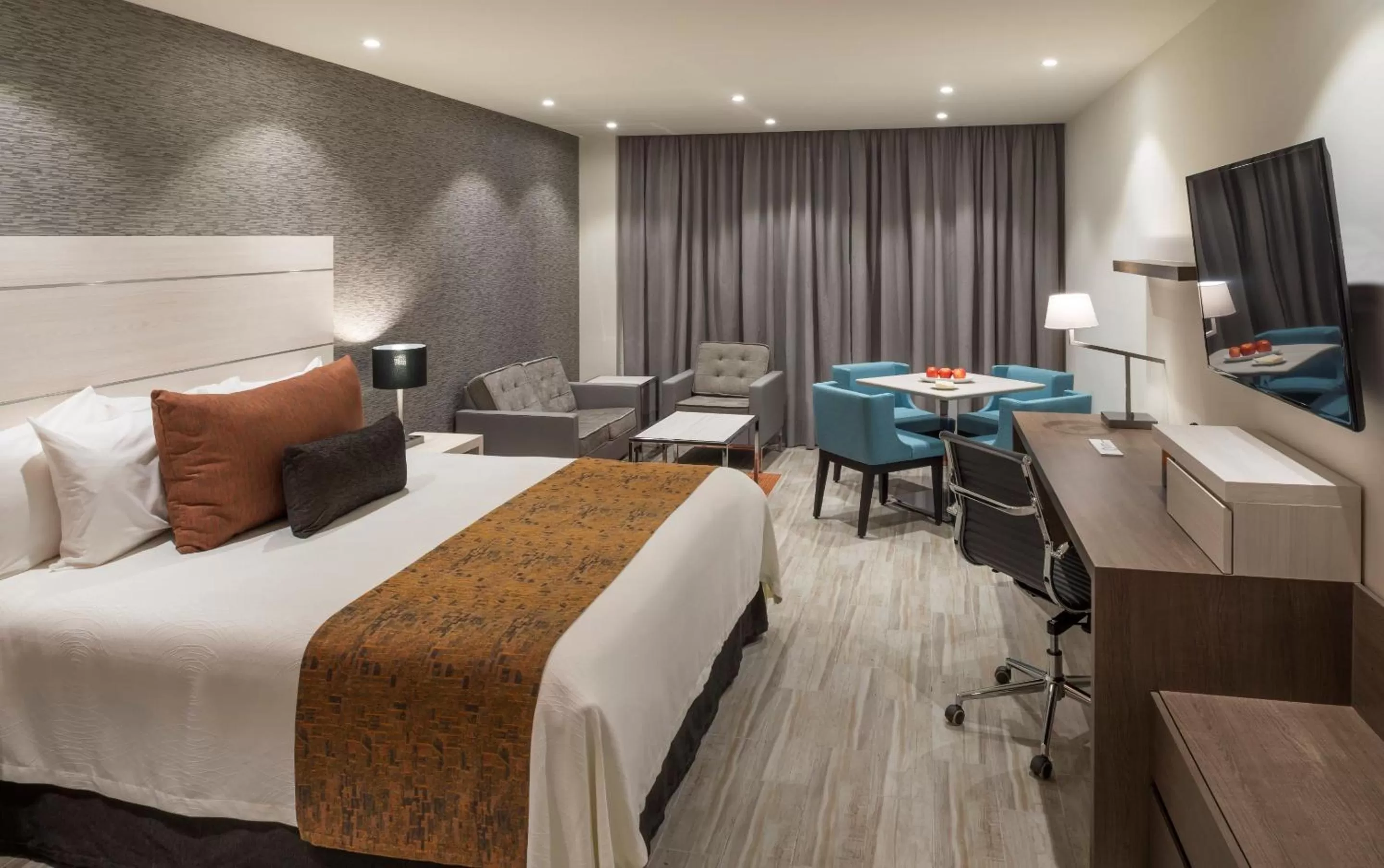 Bedroom, Bed in Real Inn Celaya