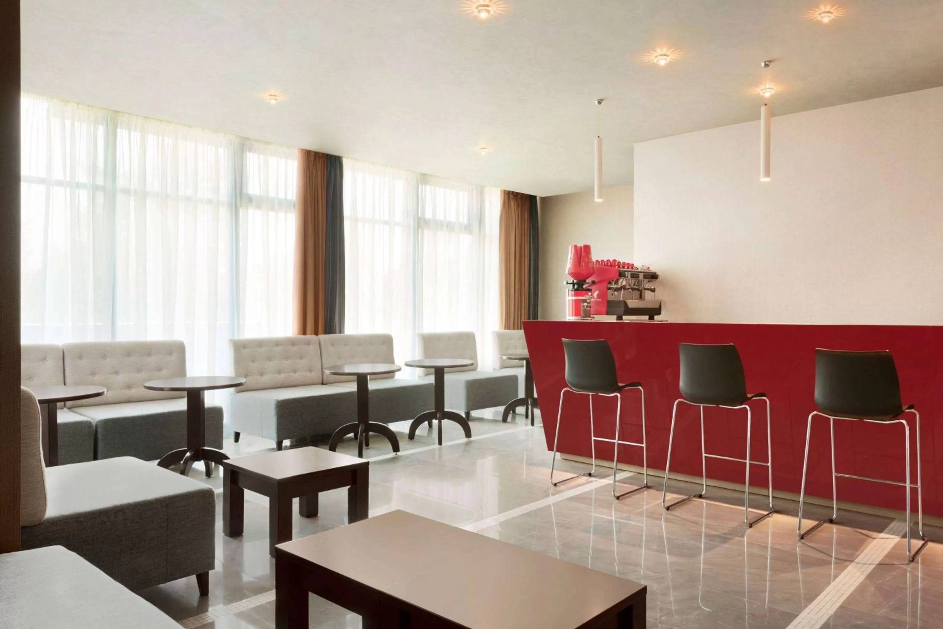 Restaurant/places to eat in Ramada by Wyndham Constanta