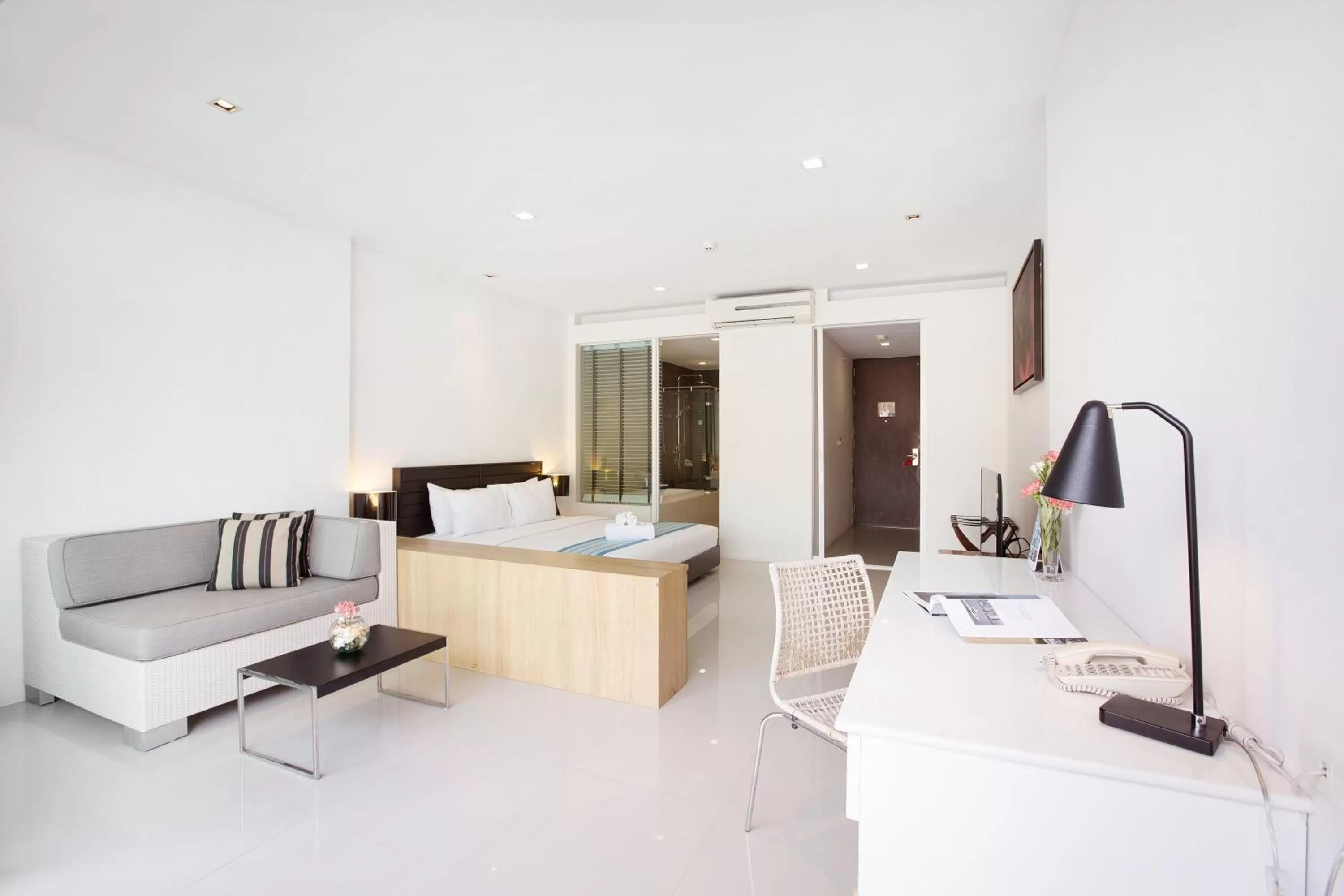 Photo of the whole room in Mida De Sea Hua Hin - SHA PLUS