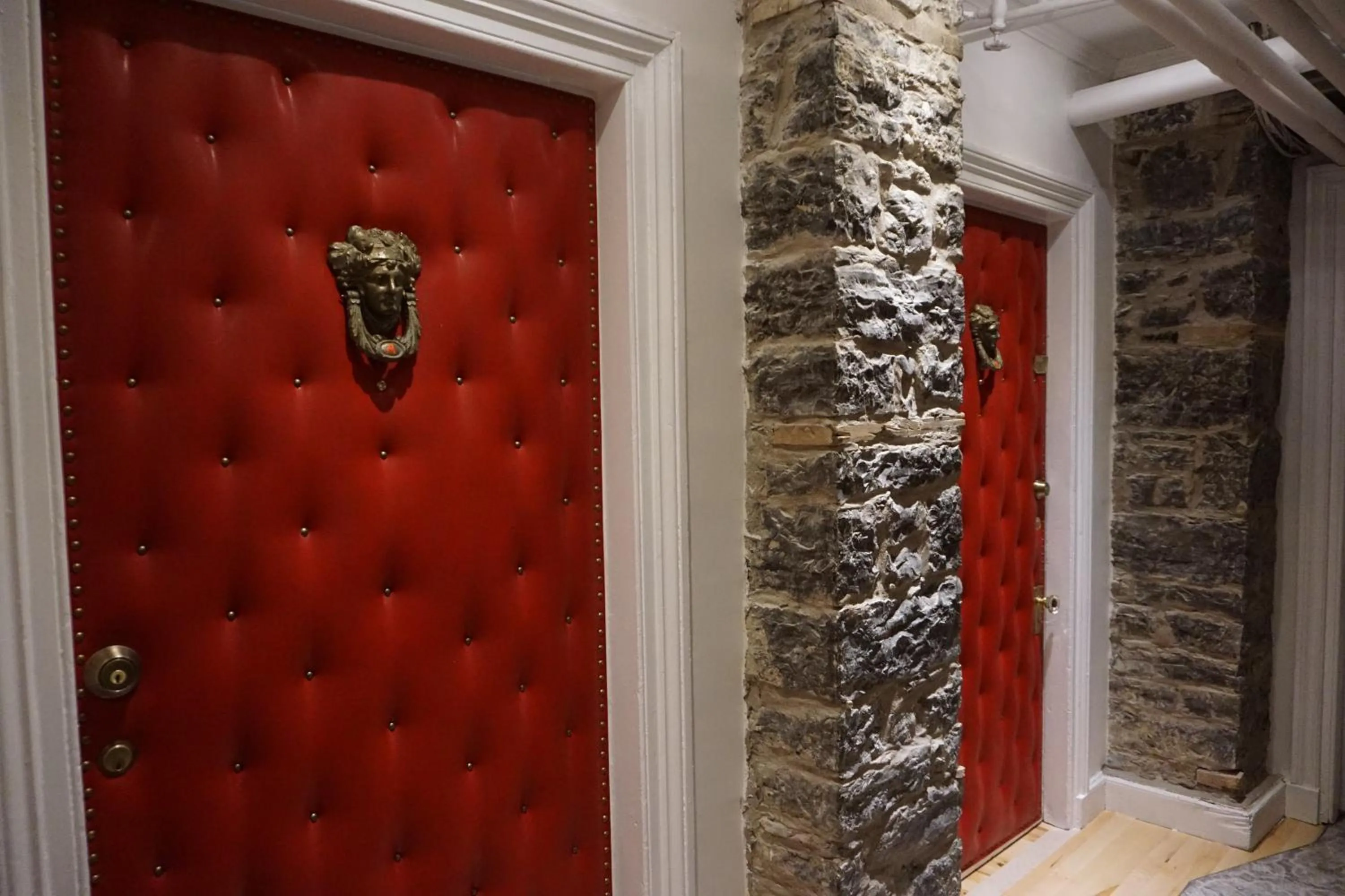 Decorative detail in Hôtel Marie-Rollet