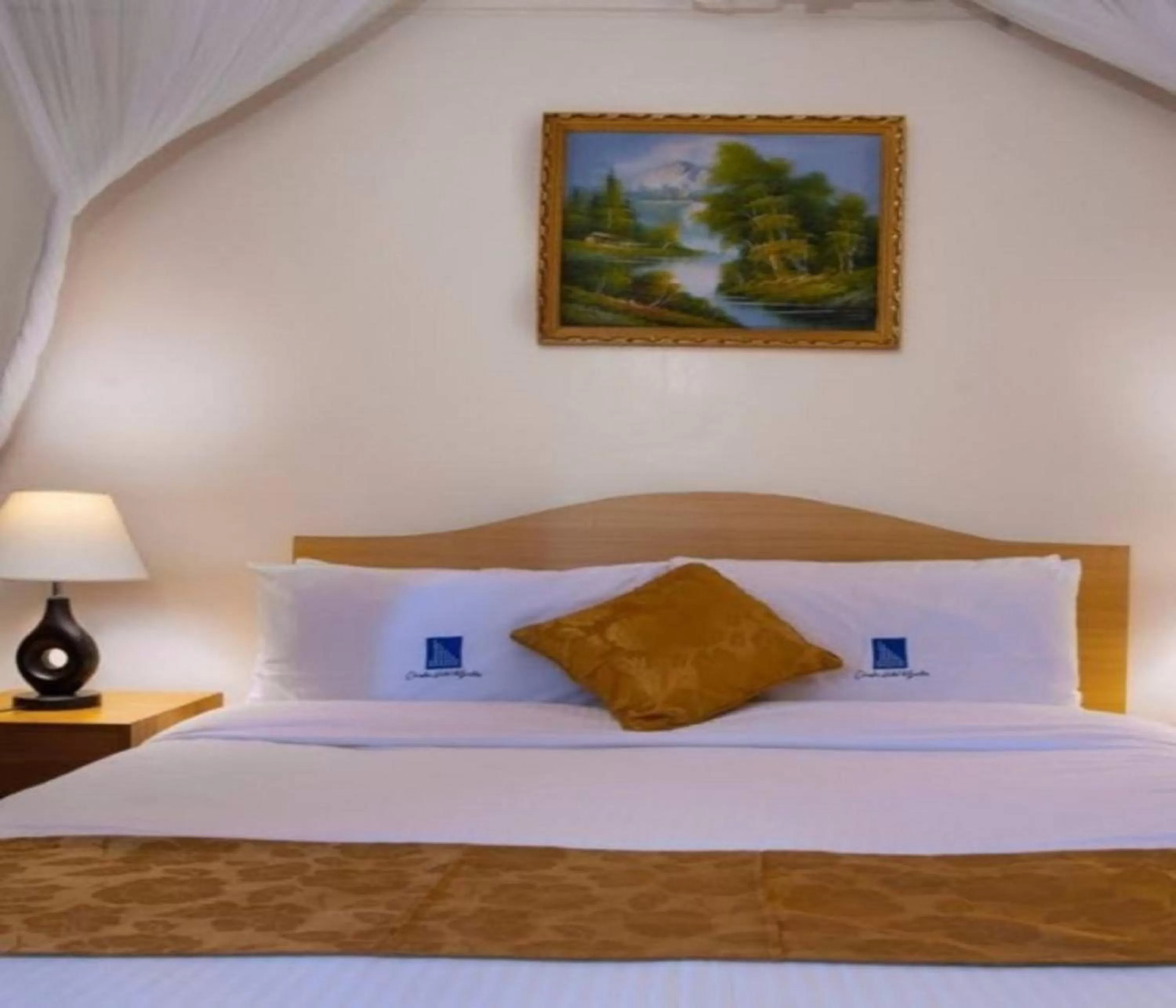 Bed in Chester Hotel and Suites Nairobi, City Centre CBD