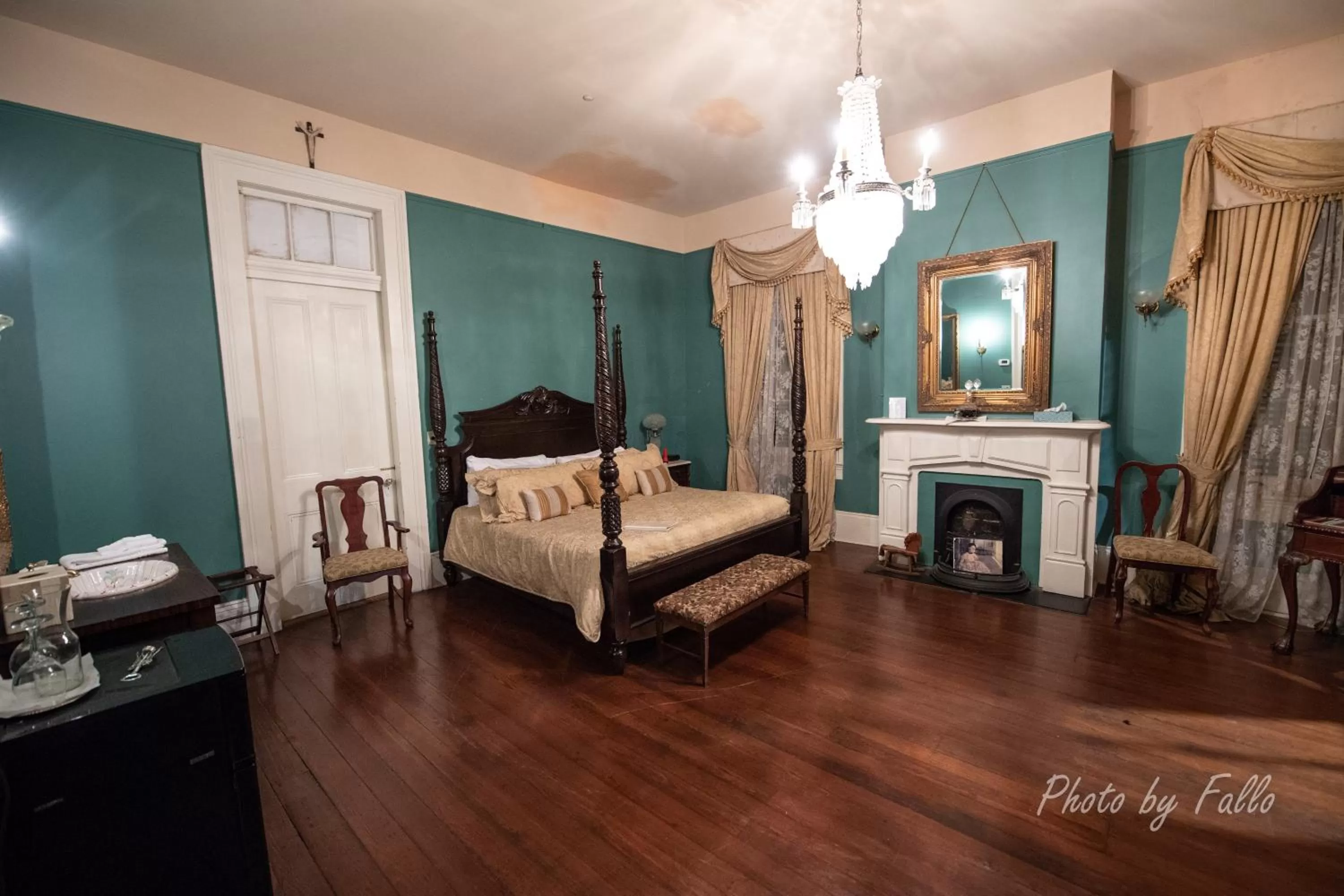 Photo of the whole room, Seating Area in Edgar Degas House Historic Home and Museum