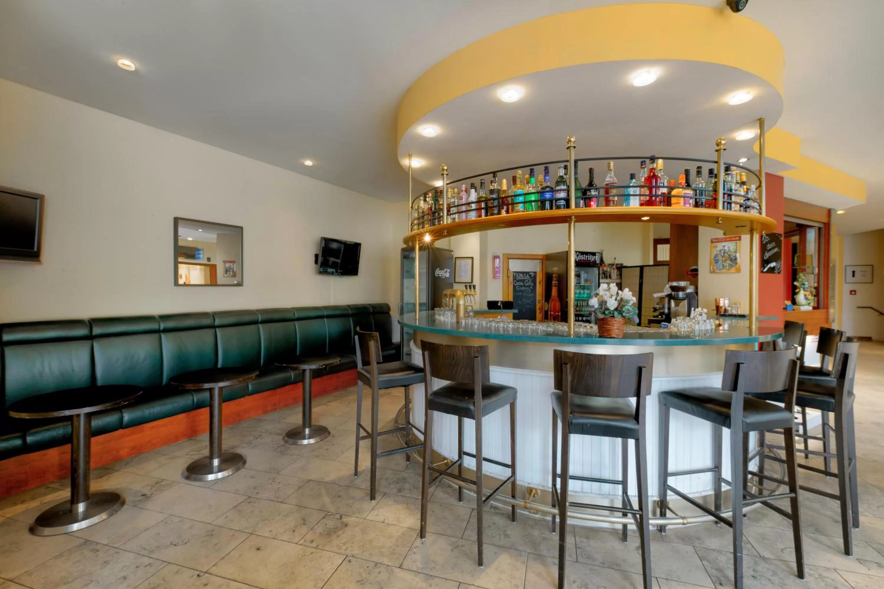 Lounge or bar in Hotel am Schloß Köpenick by Golden Tulip