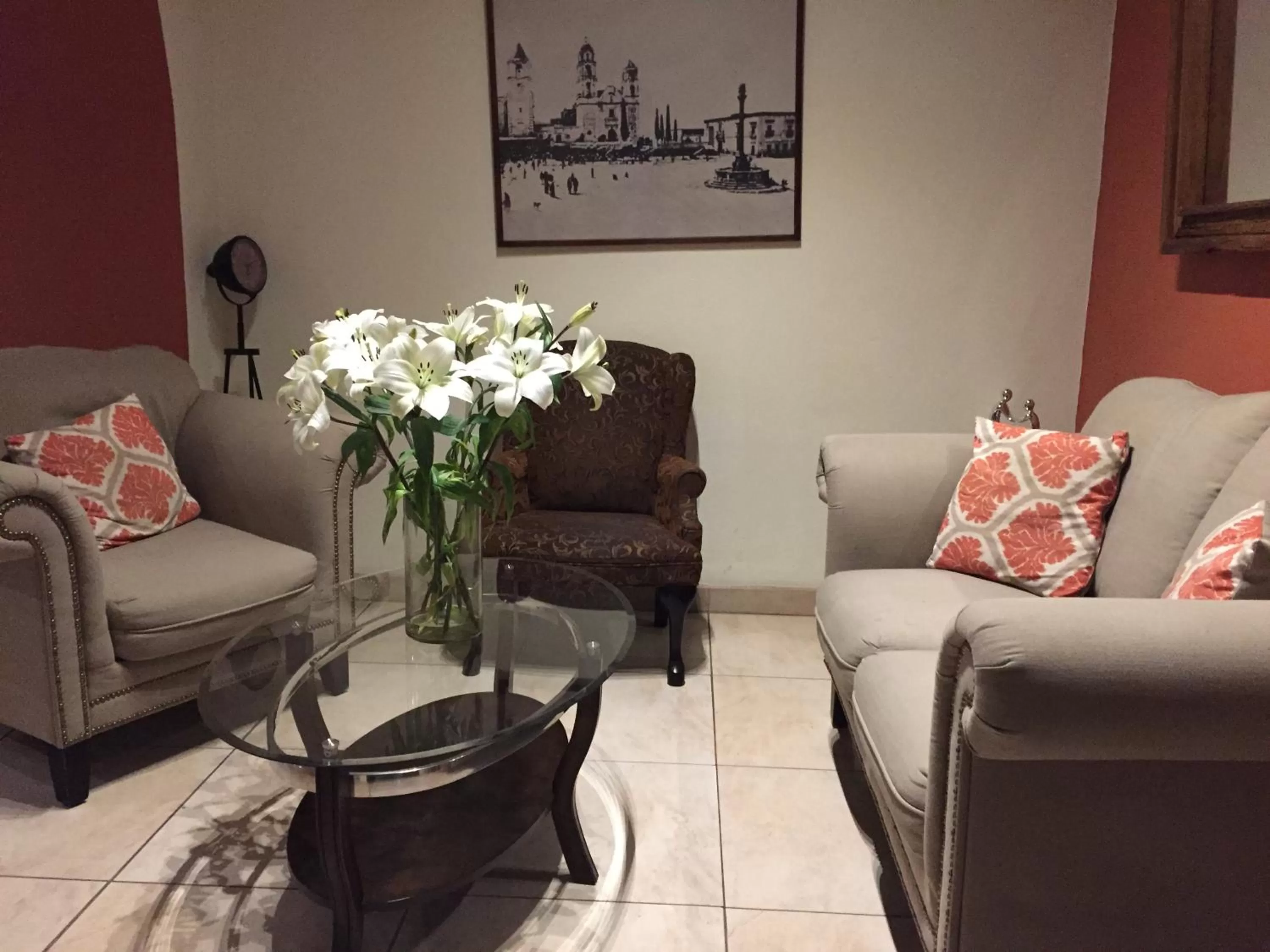 Communal lounge/ TV room in Casa del Tio Hotel Boutique