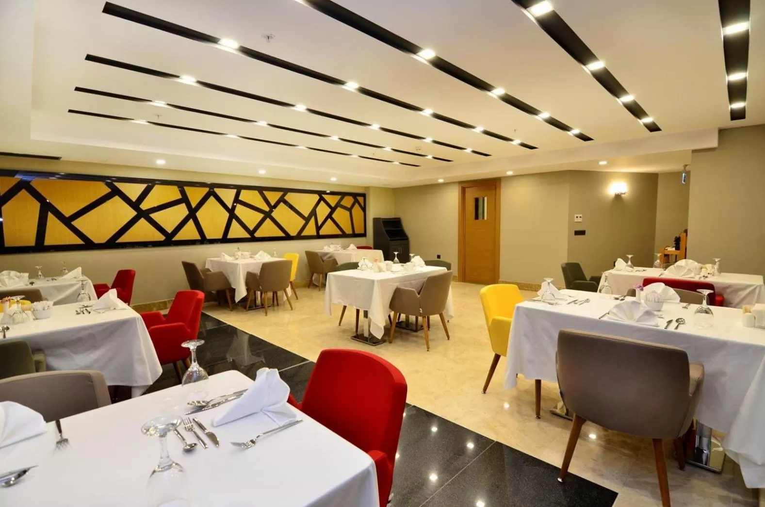 Restaurant/places to eat in Ramada Encore by Wyndham Gebze