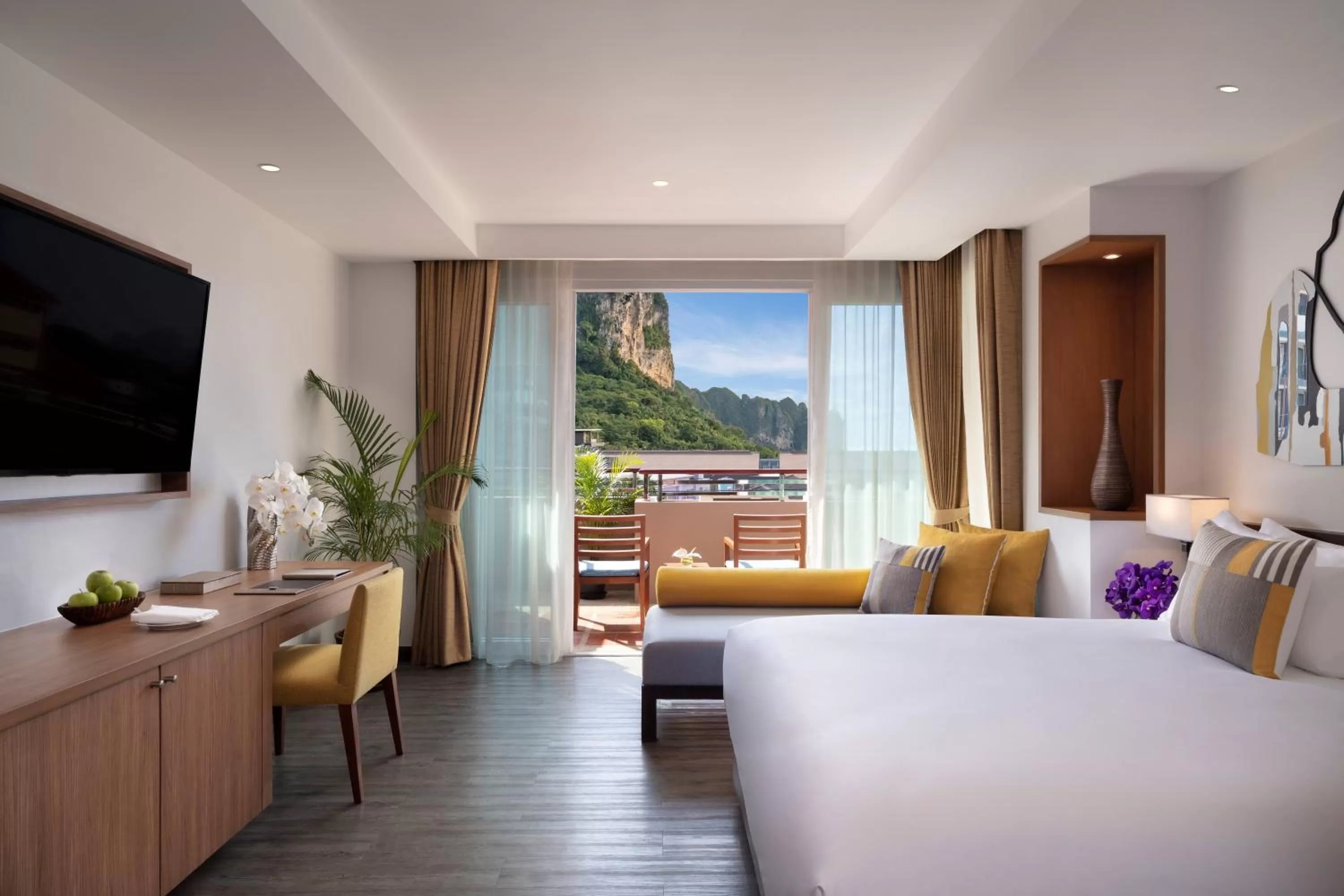 Photo of the whole room, Bed in Avani Ao Nang Cliff Krabi Resort