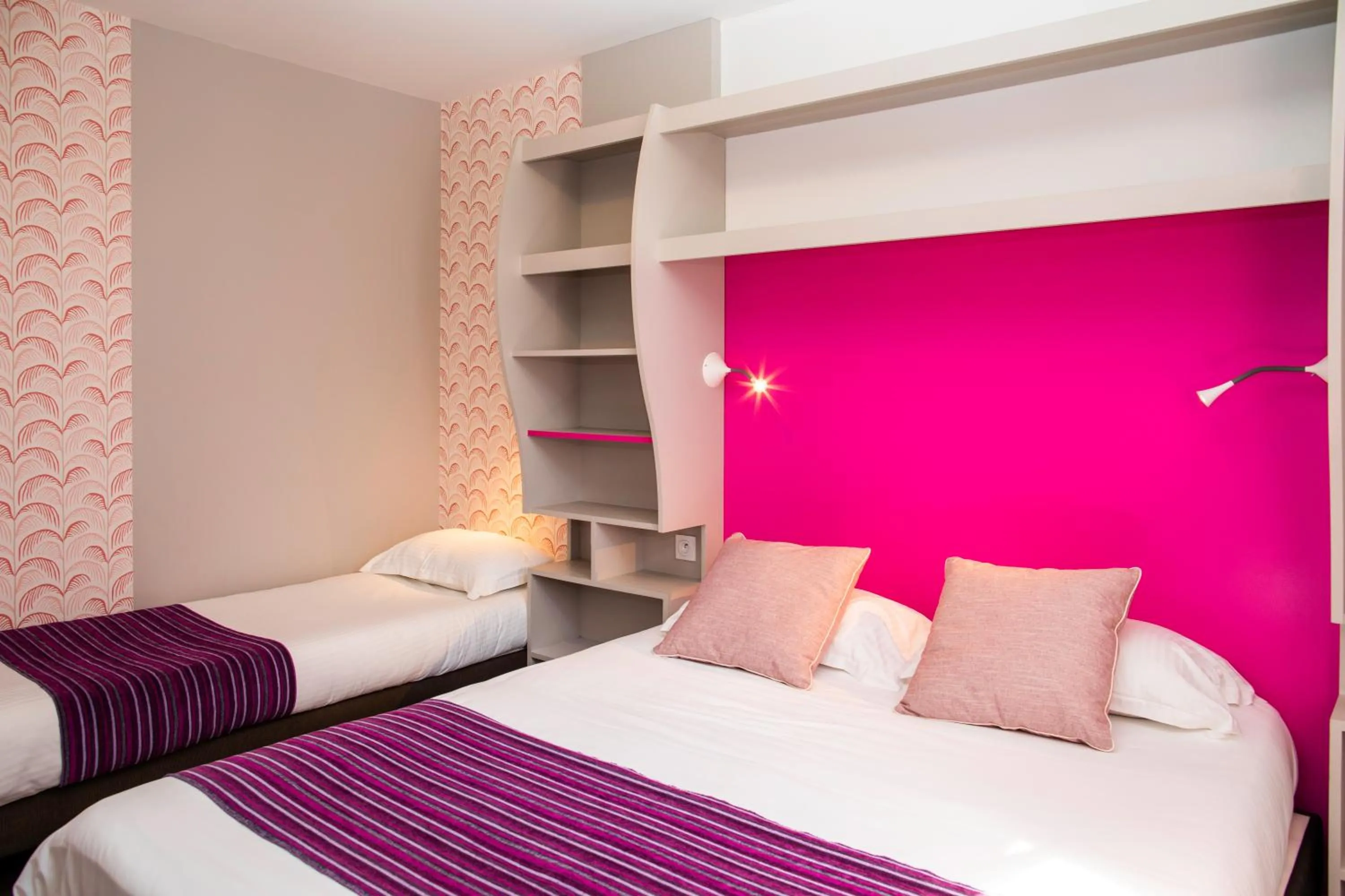 Bed in Hôtel de Ré, "The Originals Résidence"