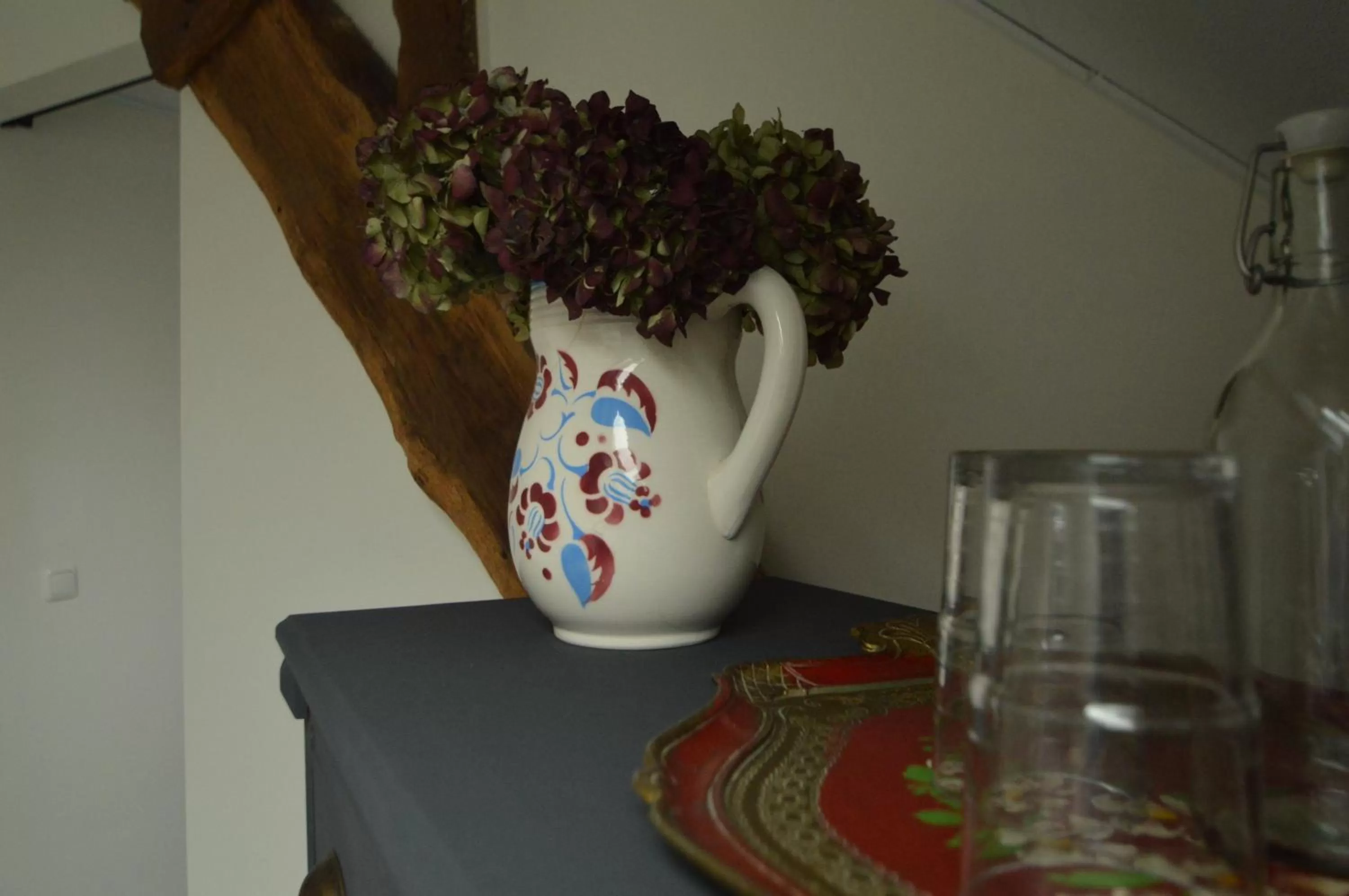 Decorative detail in B&B de Pottenbakkershoeve