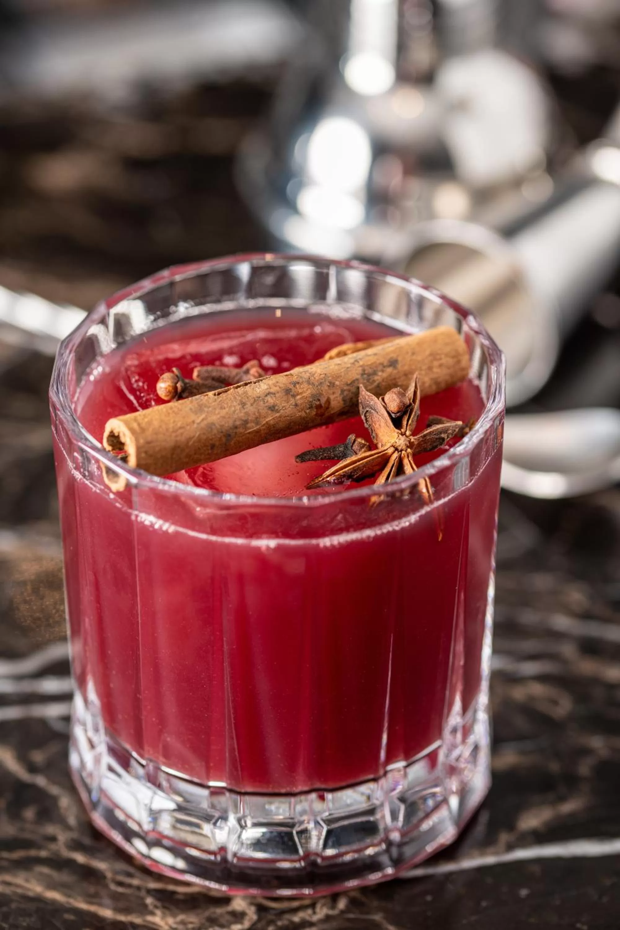 Food and drinks in Orientbank Hotel Istanbul, Autograph Collection