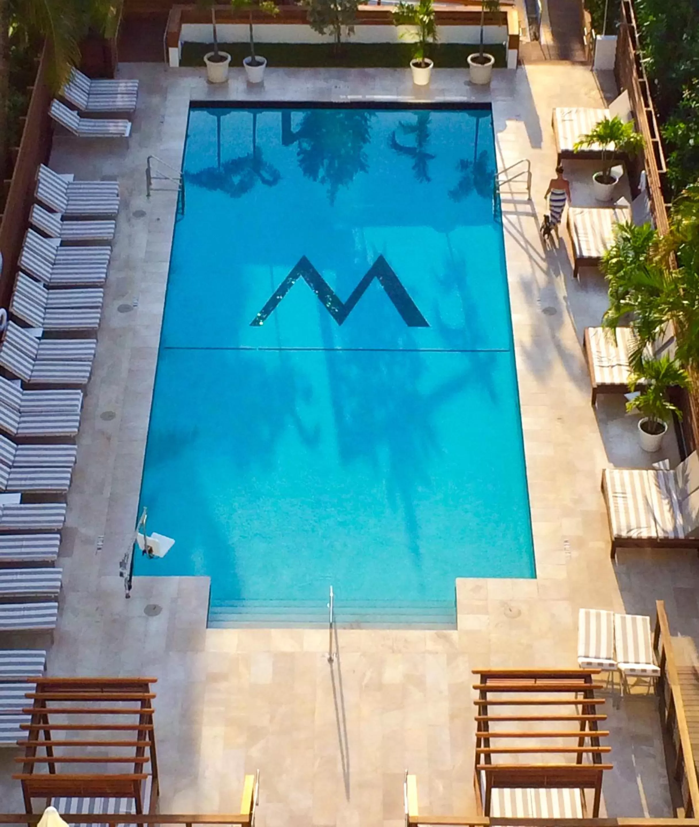 Pool view in Marseilles Beachfront Hotel
