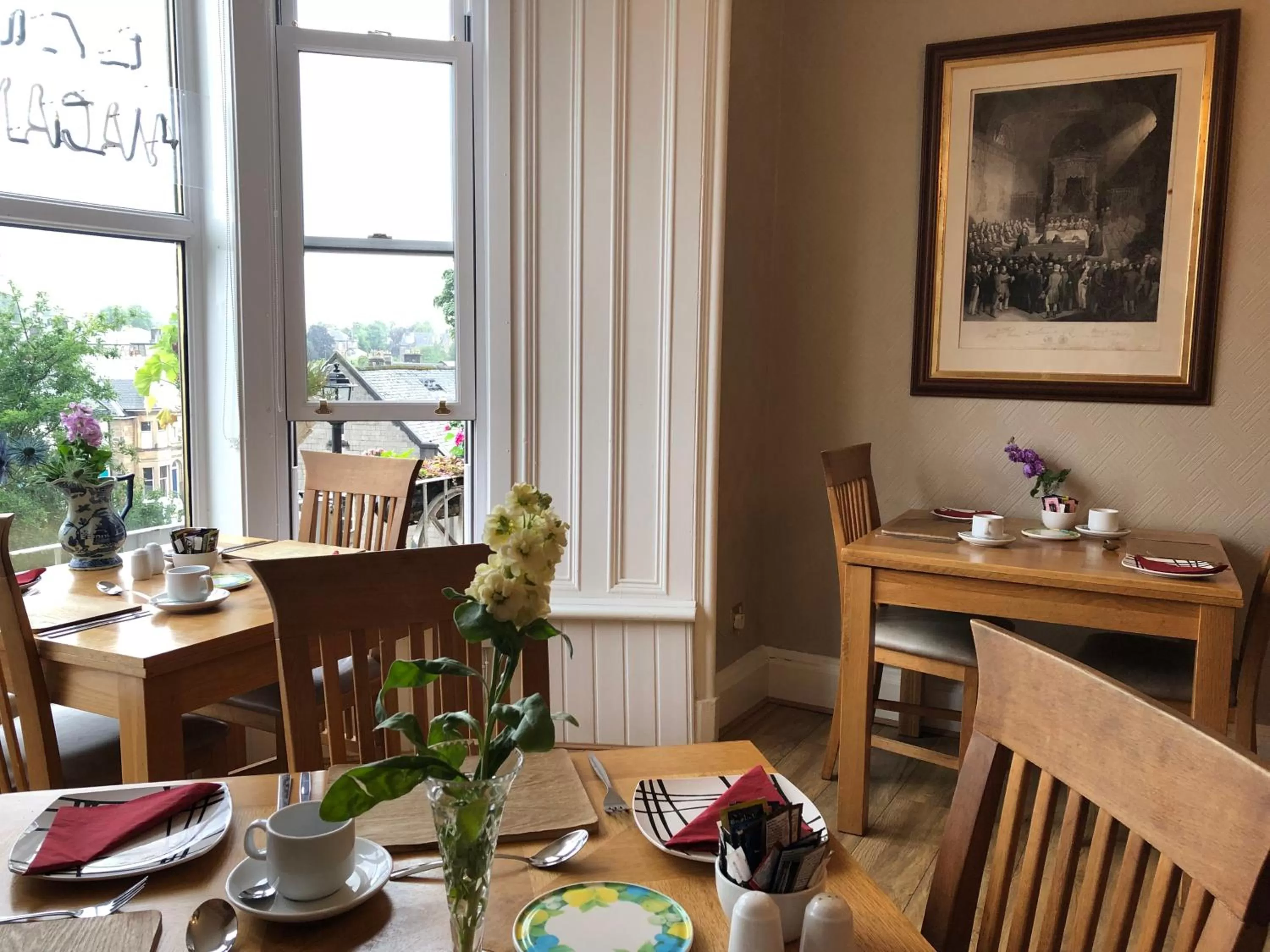 Dining area in Castle Walk Bed & Breakfast