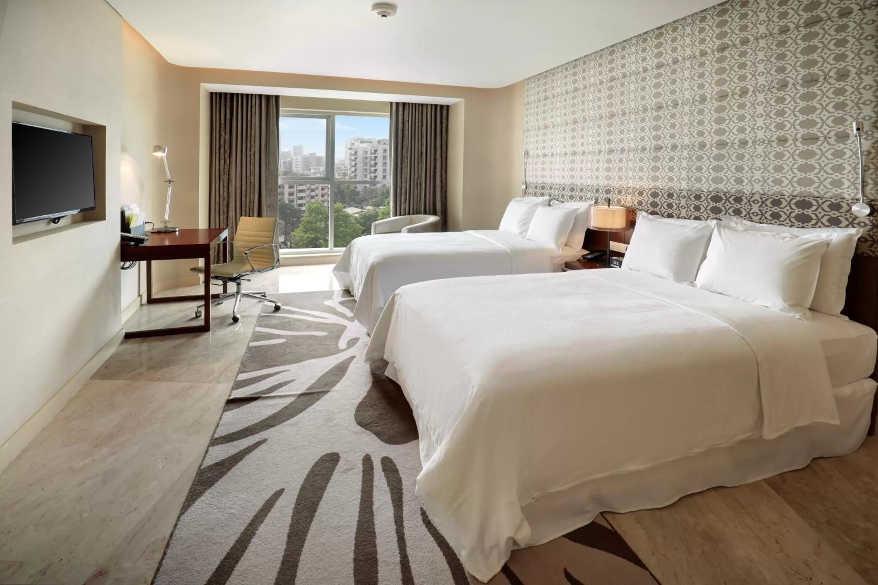 Bedroom, Bed in Crowne Plaza Dhaka Gulshan by IHG